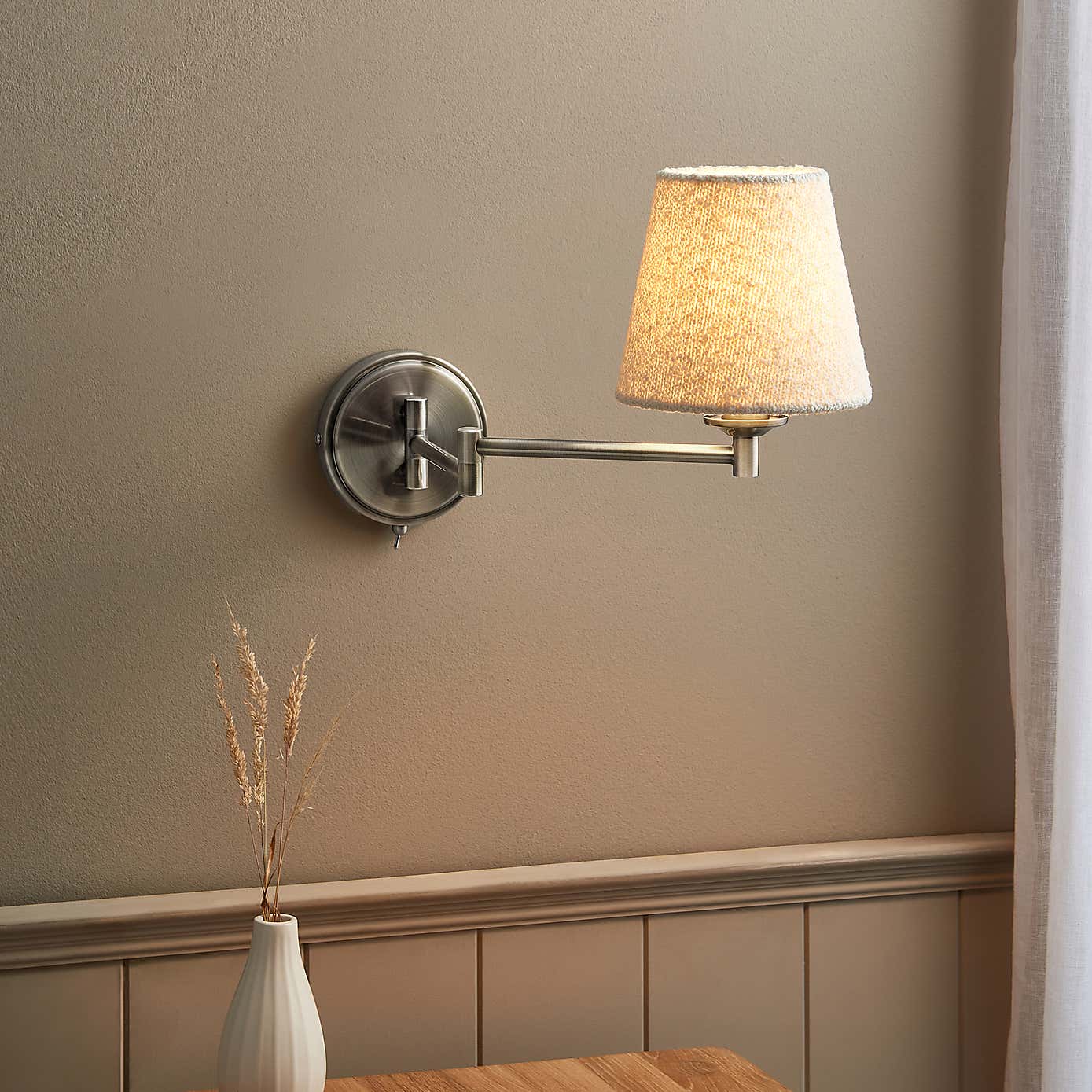 Preston Industrial Wall Light Fitting