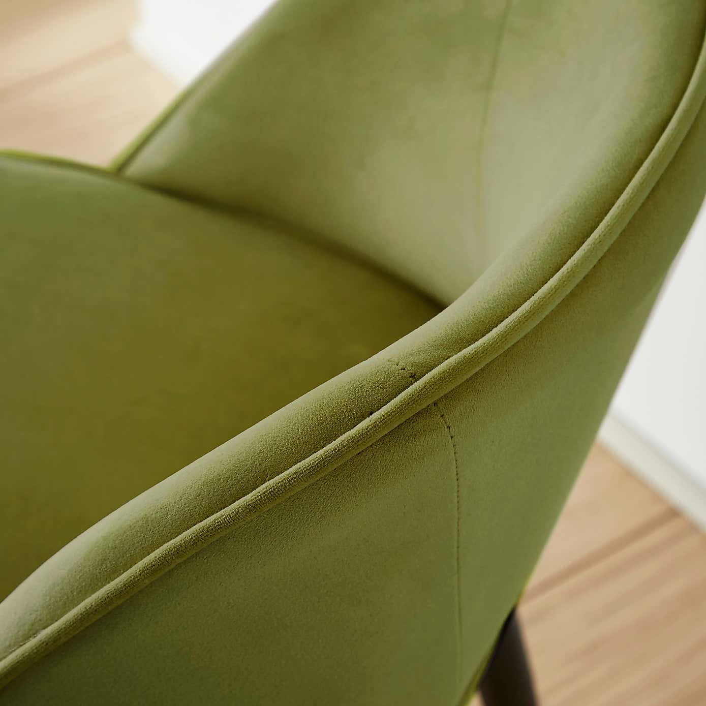 Lillia Velvet Bar Stool