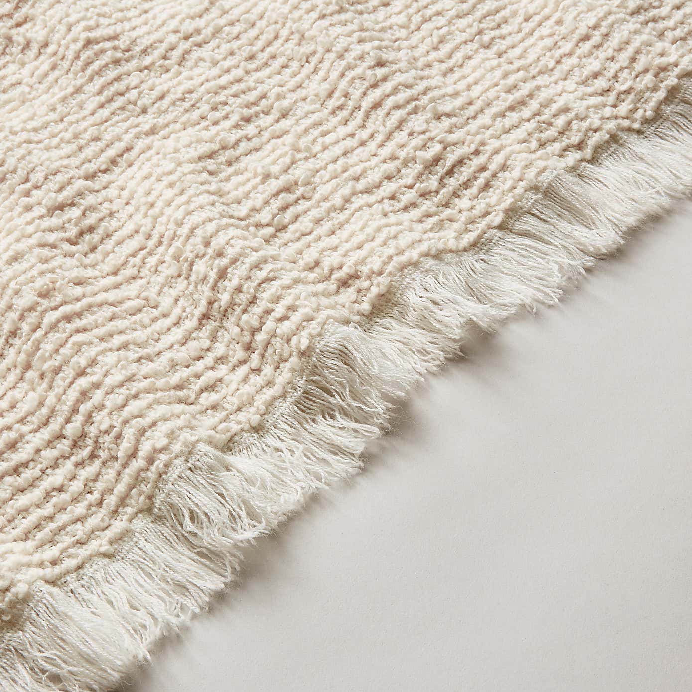 Kibworth Boucle Throw 130x180cm