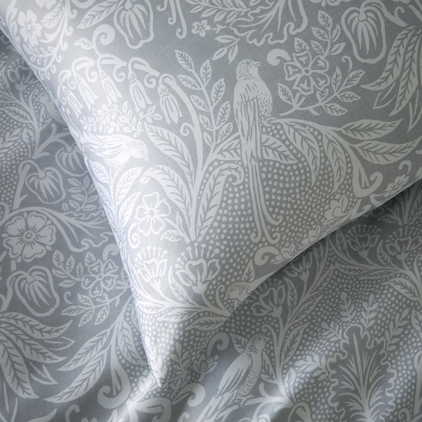 Emelie Duvet Cover and Pillowcase Set