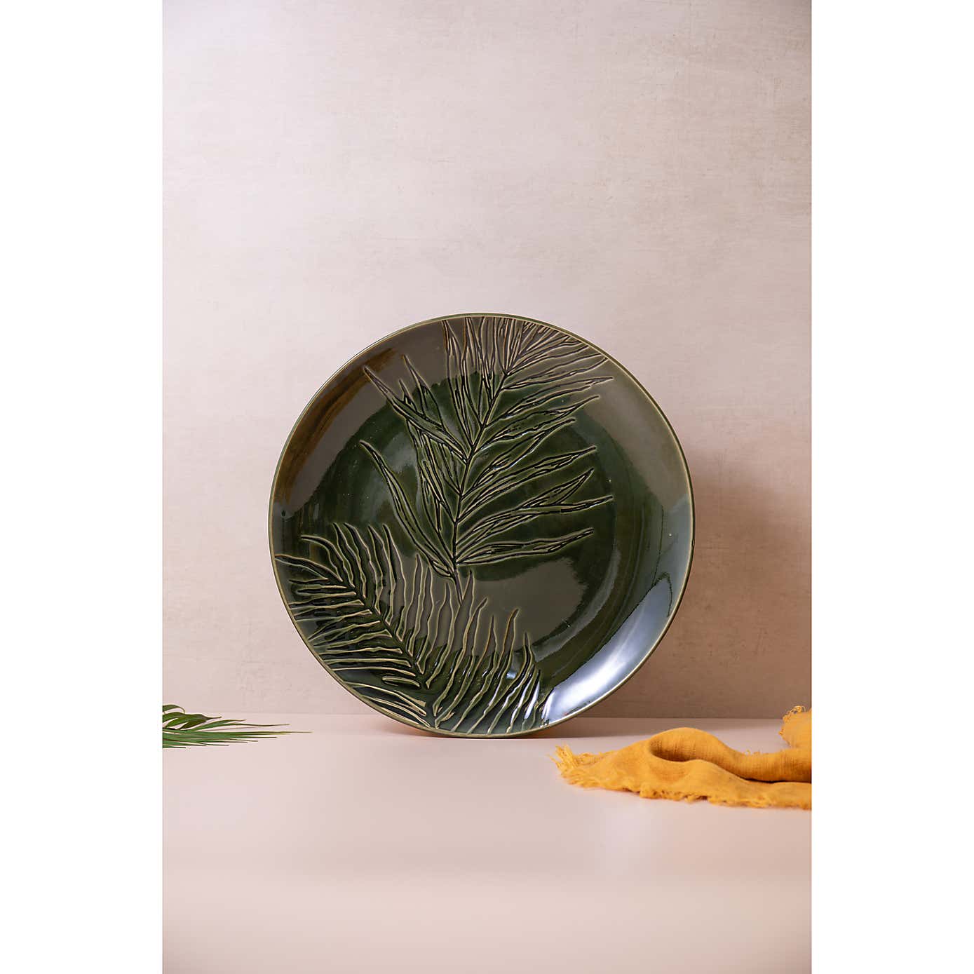 Mikasa Jardin Green Round Stoneware Serving Platter