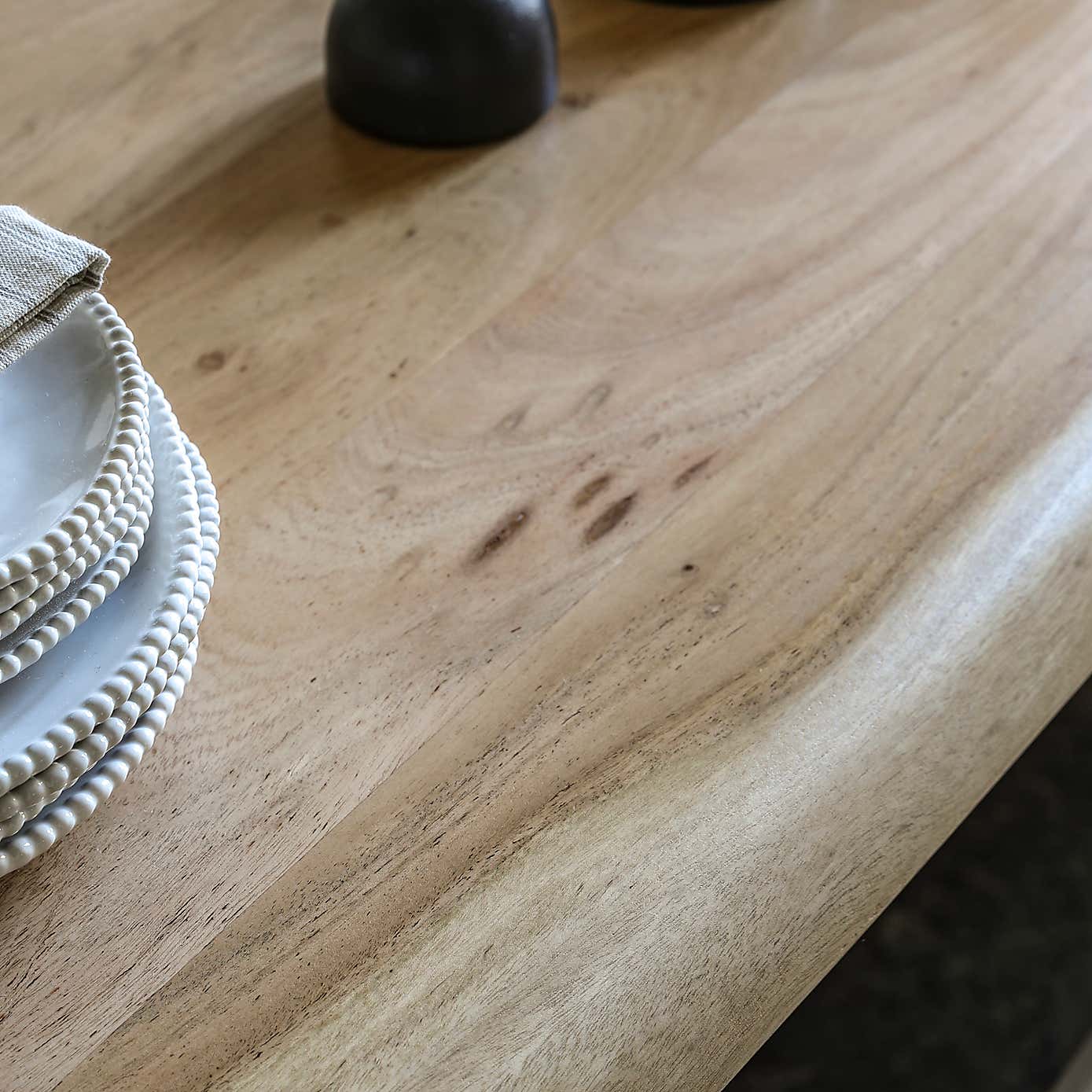 Chriton 6 Seater Dining Table