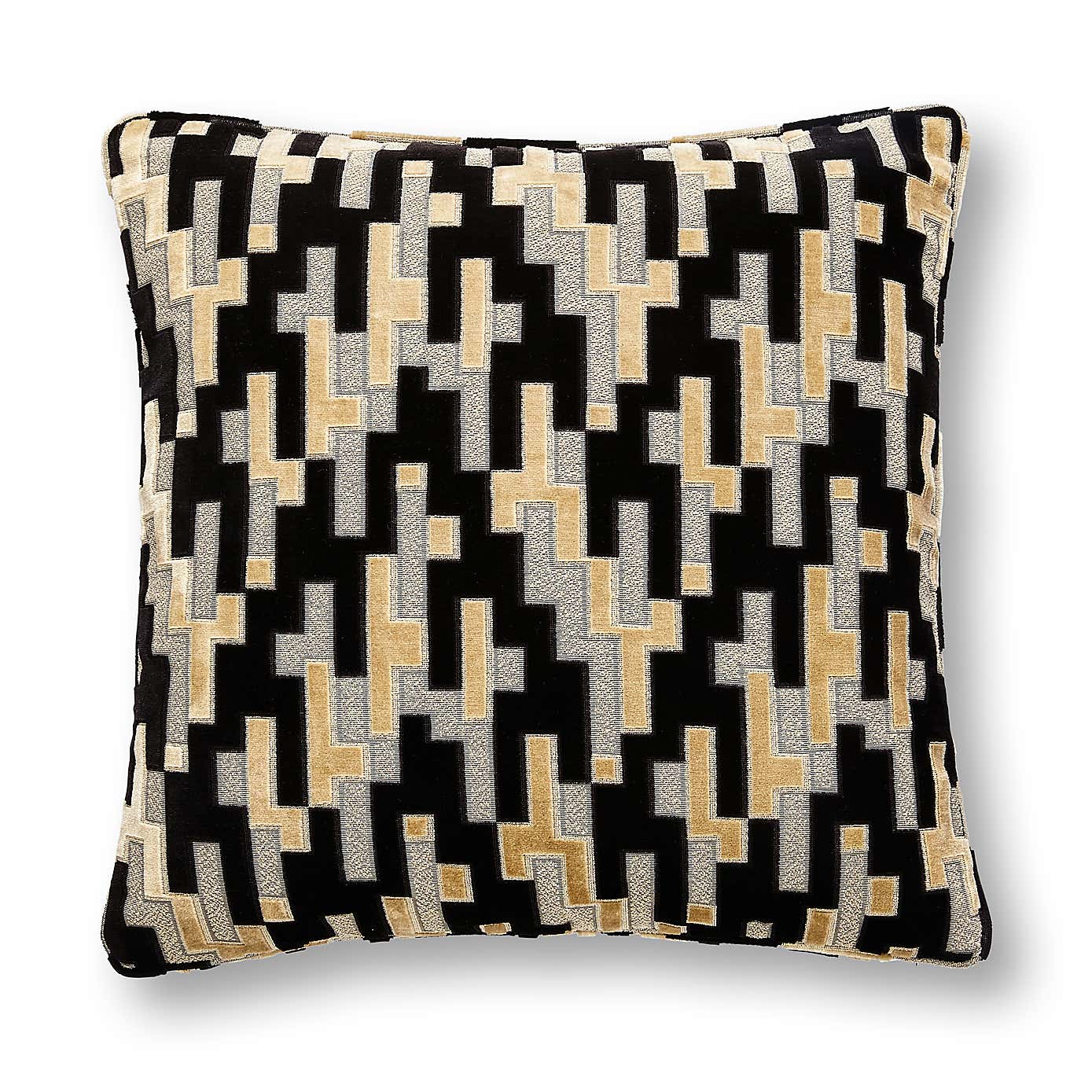 Lori Velvet Cushion
