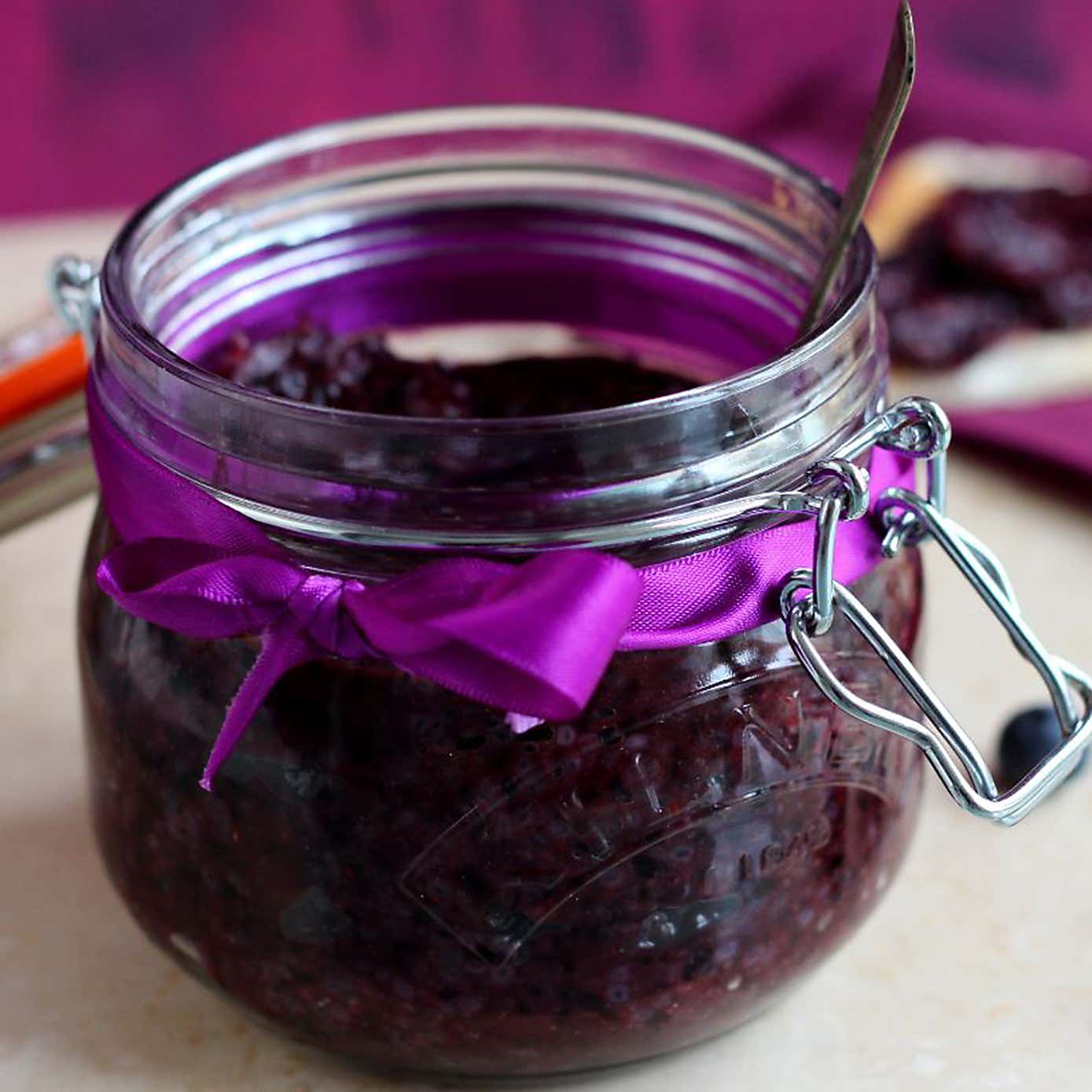 Kilner 0.5 Litres Round Clip Top Jar