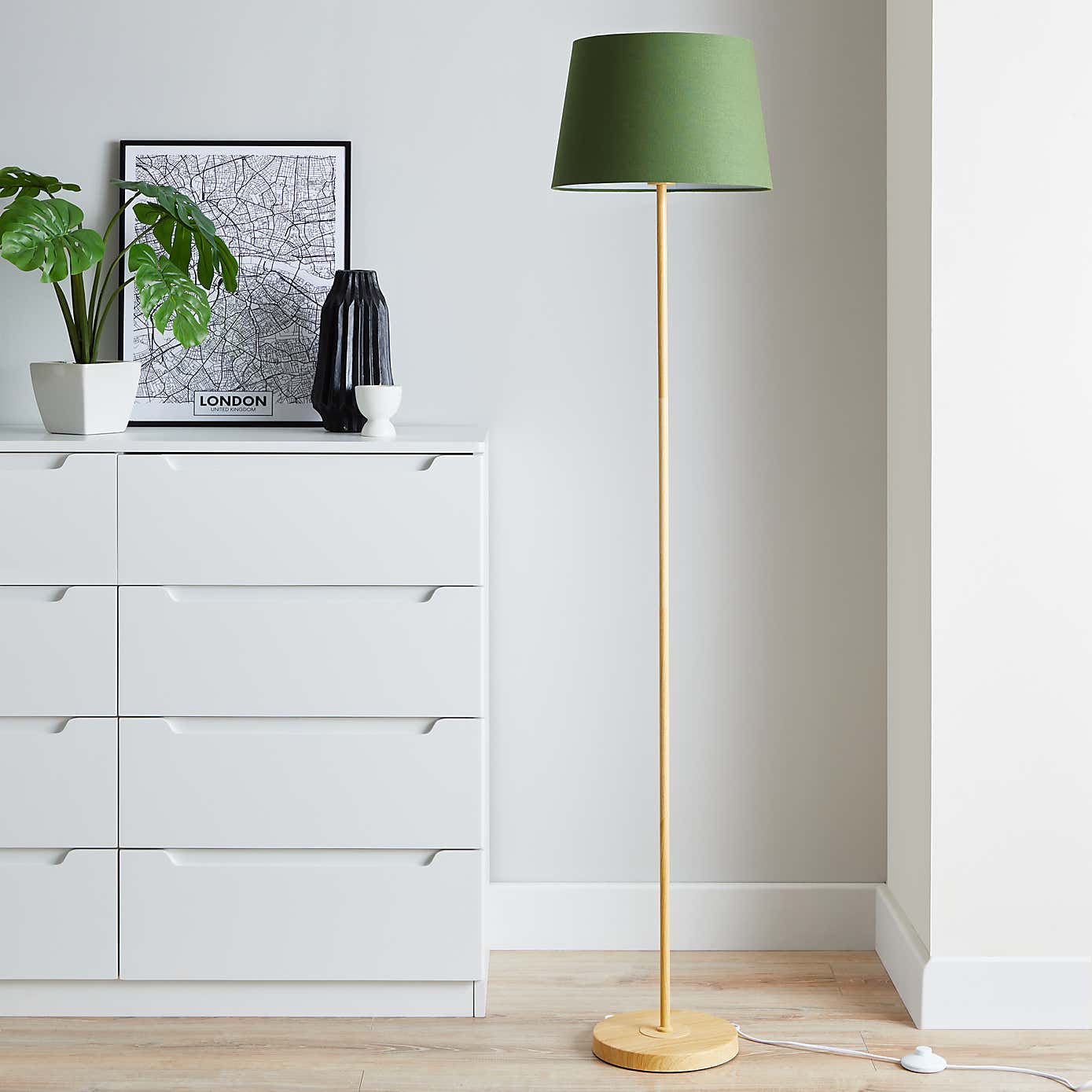 Luna Floor Lamp Green