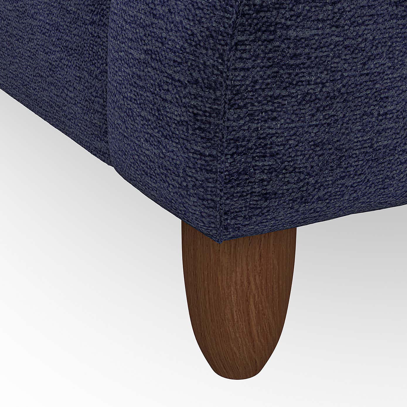 Ashford Snuggle Chair