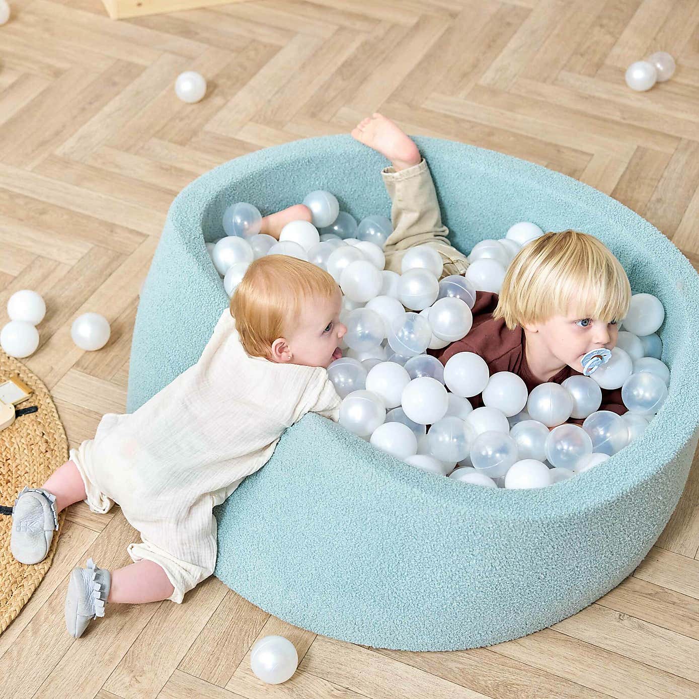 Tutti Bambini Bola Baby Ball Pit