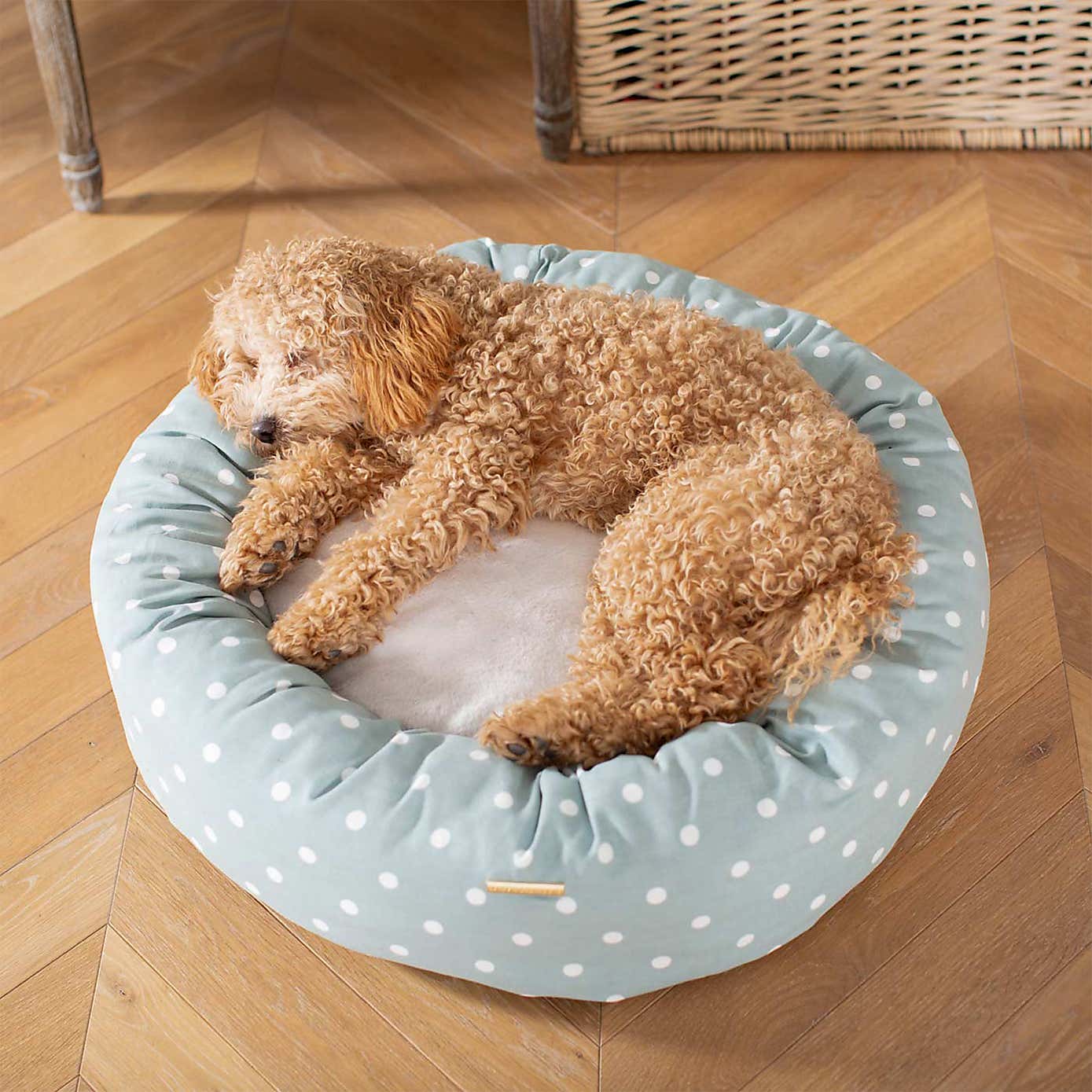 Lords and Labradors Spotty Donut Dog Bed