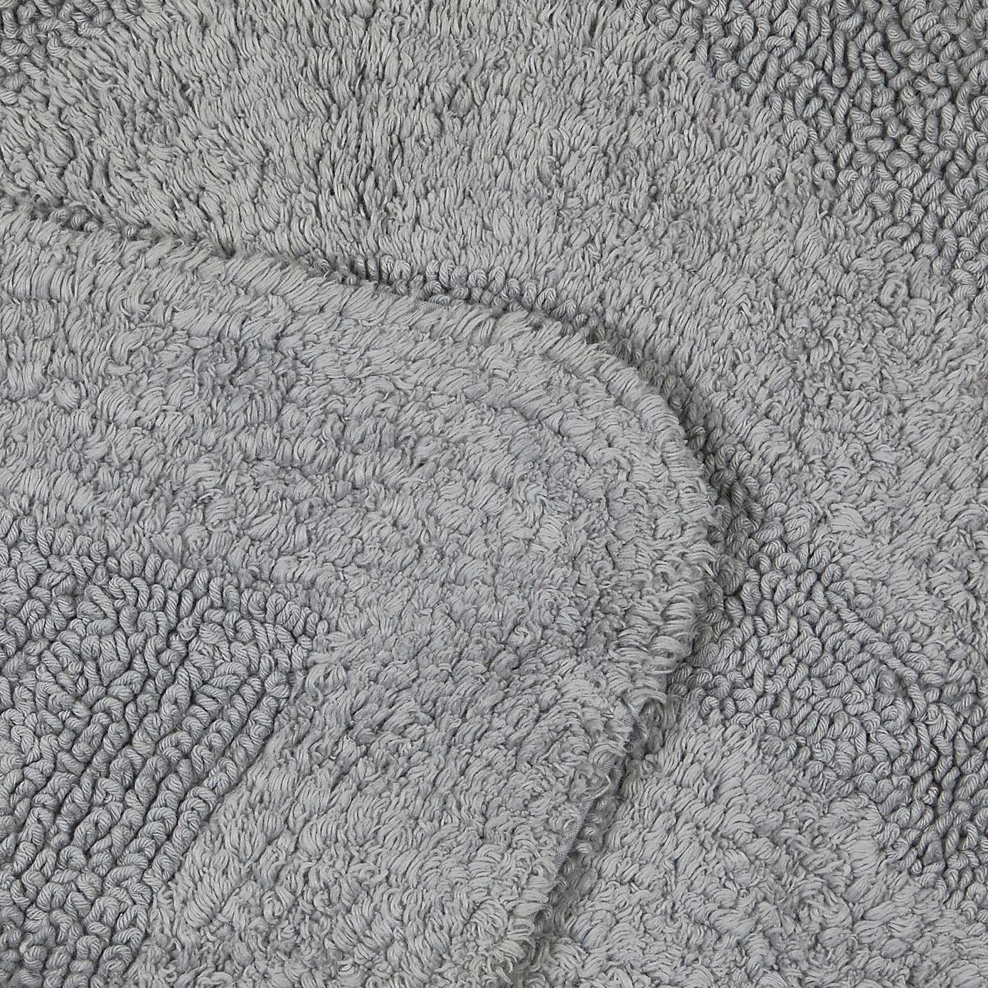 Super Soft Reversible L-Shaped Bath Mat