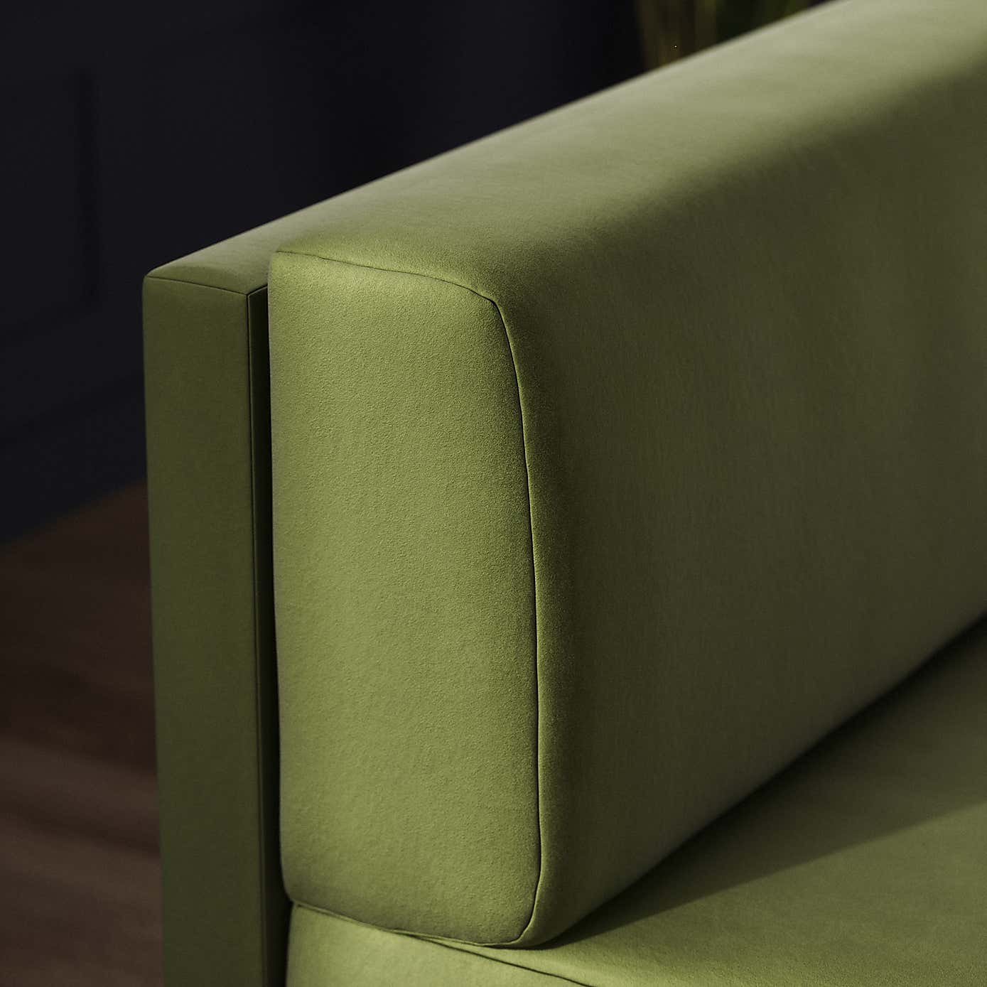 Mae Long Dining Bench, Matte Plush Velvet