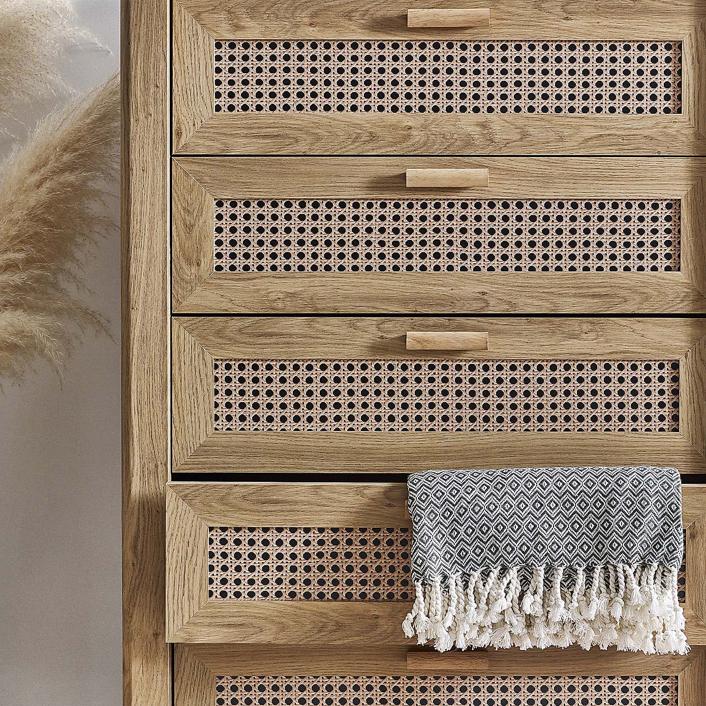 Victor 5 Drawer Chest