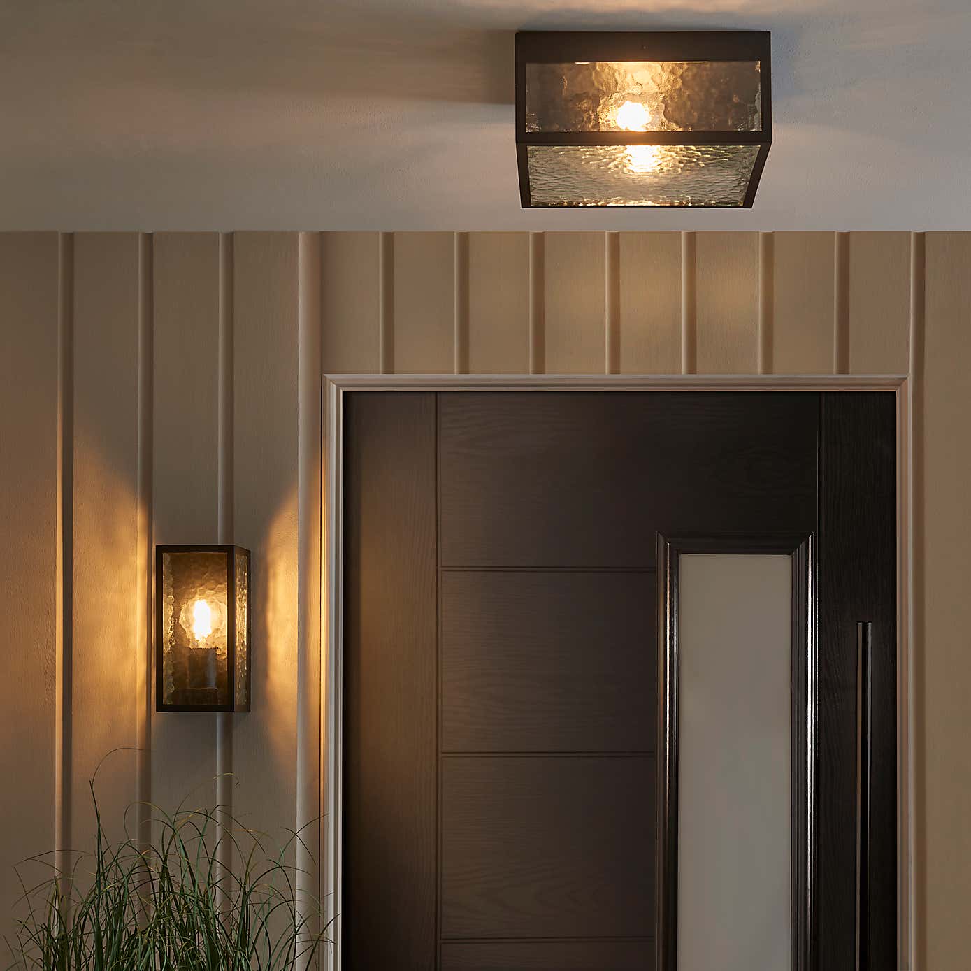 London Indoor Outdoor 2 Light Flush Ceiling Fitting