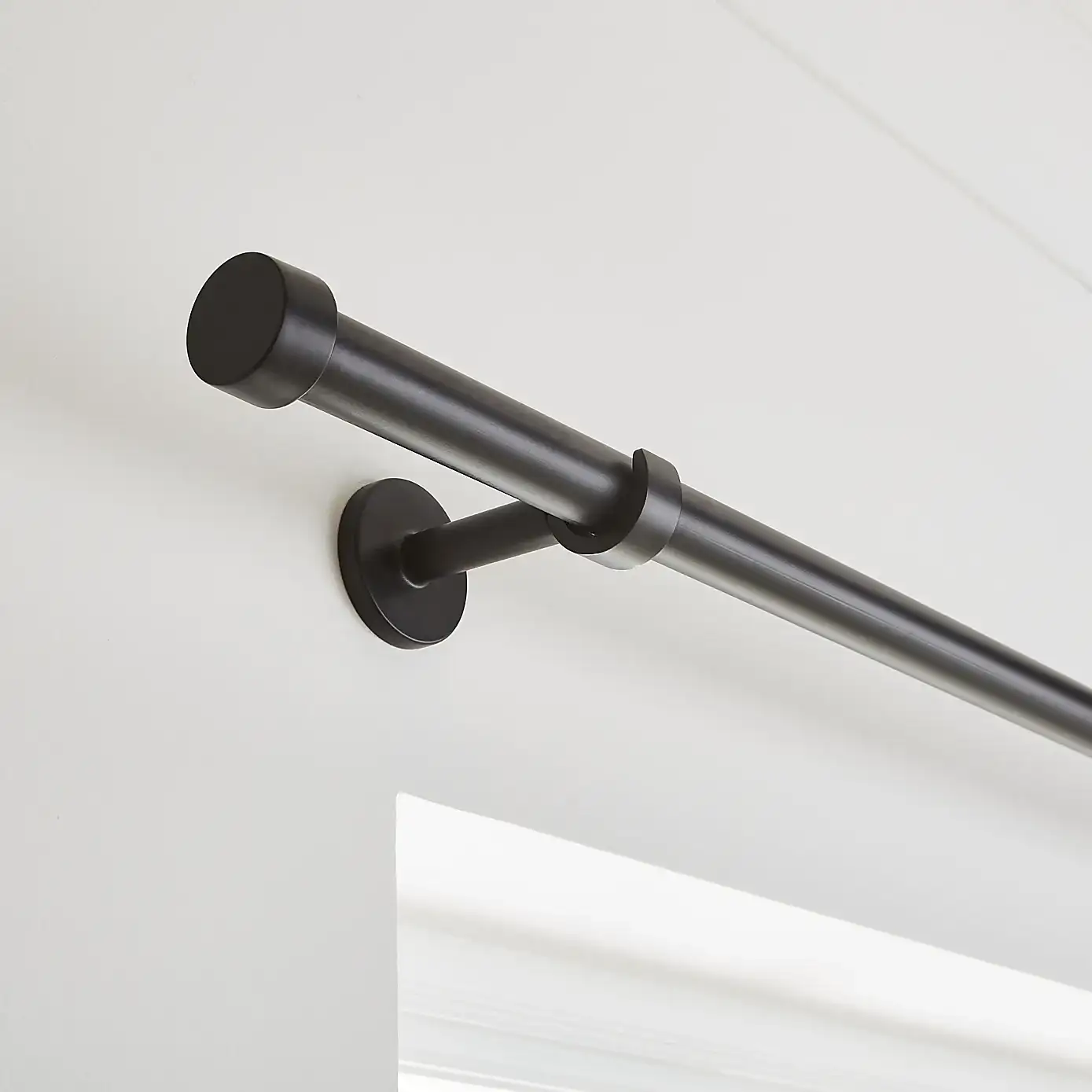 Trinity Metal Eyelet Curtain Pole