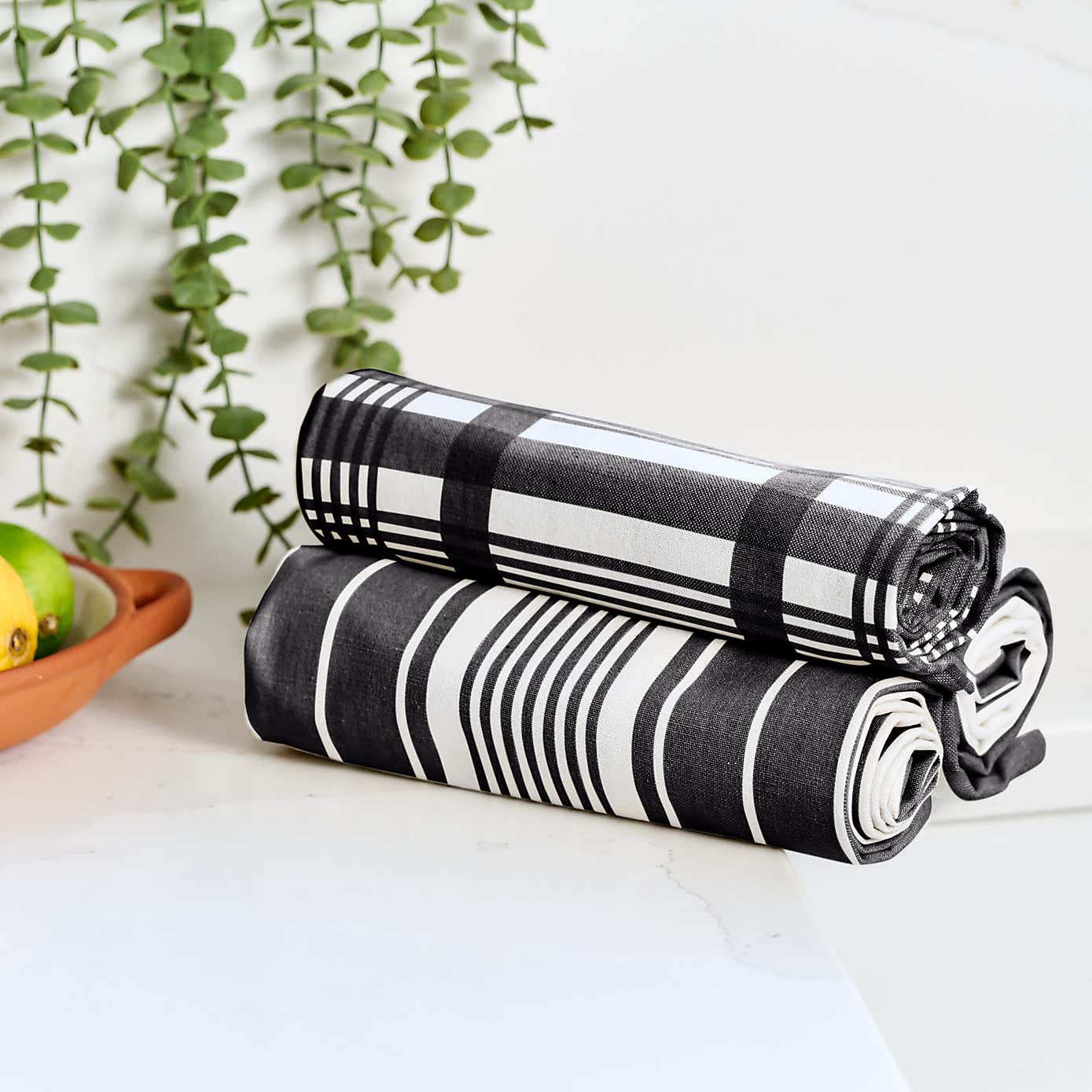 Dexam Love Colour Set of 3 Extra Large Tea Towels