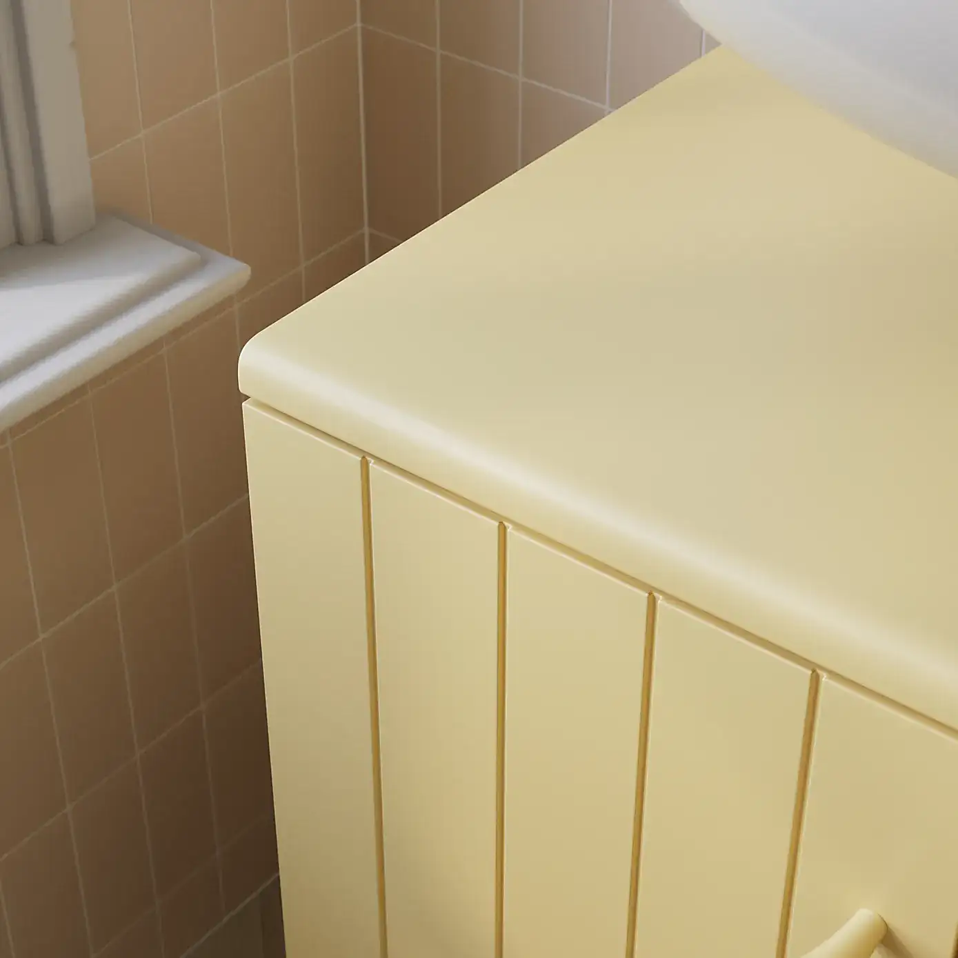 Scallop Under Sink Unit