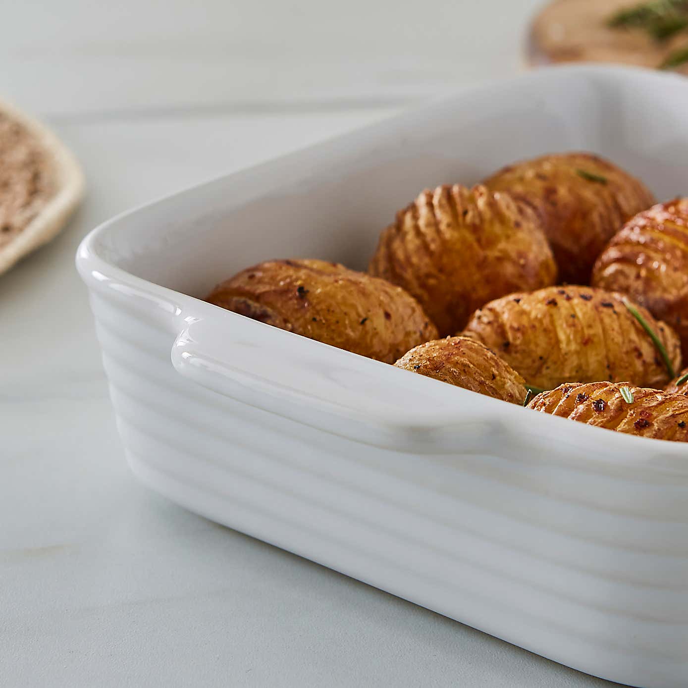 White Ribbed Small Rectangle Roaster