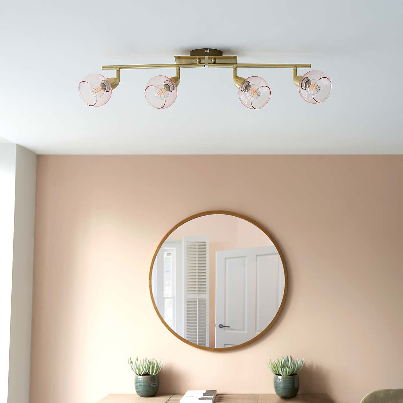 Tia 4 Light Spotlight Bar