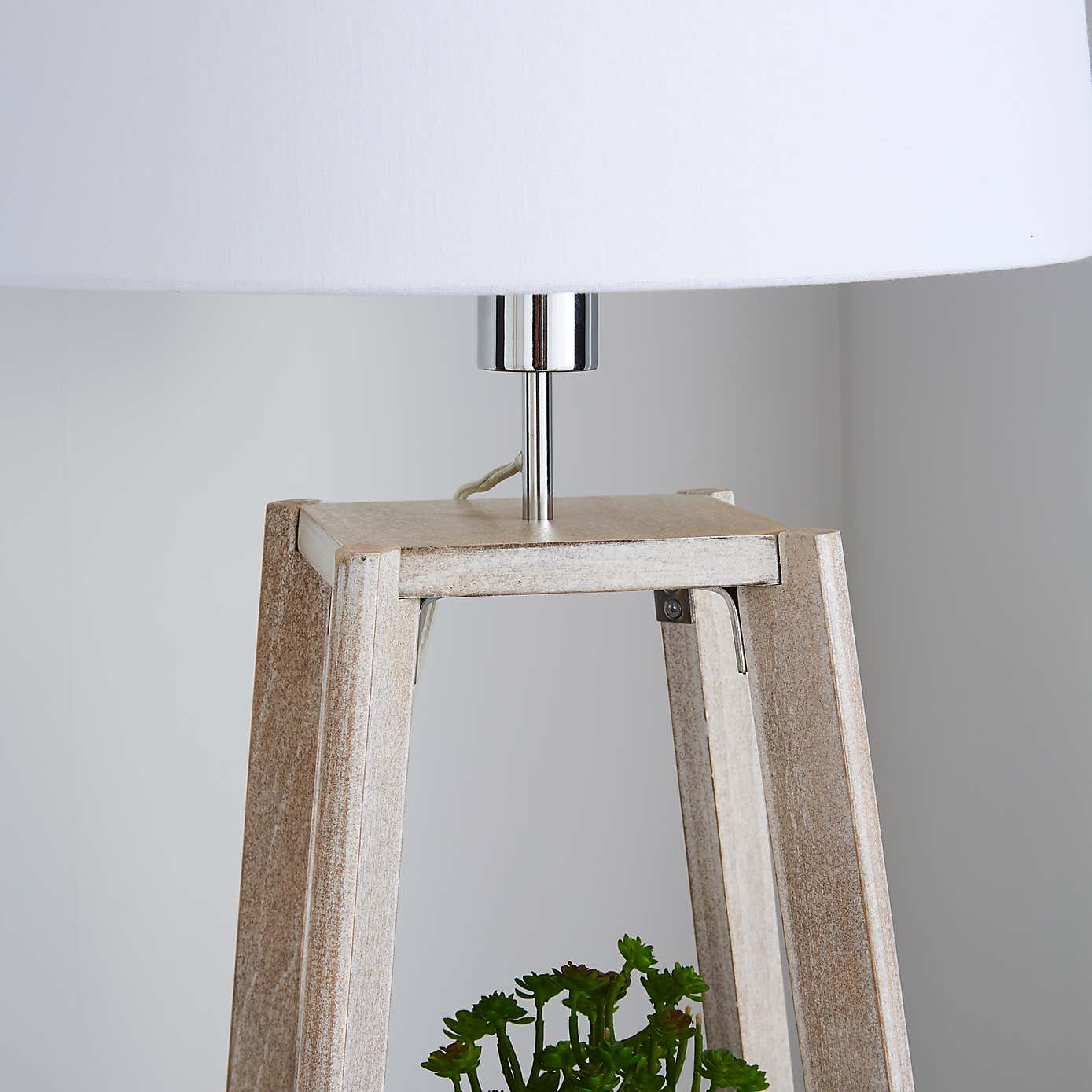 Beaumont Plant Stand WoodenFloor Lamp