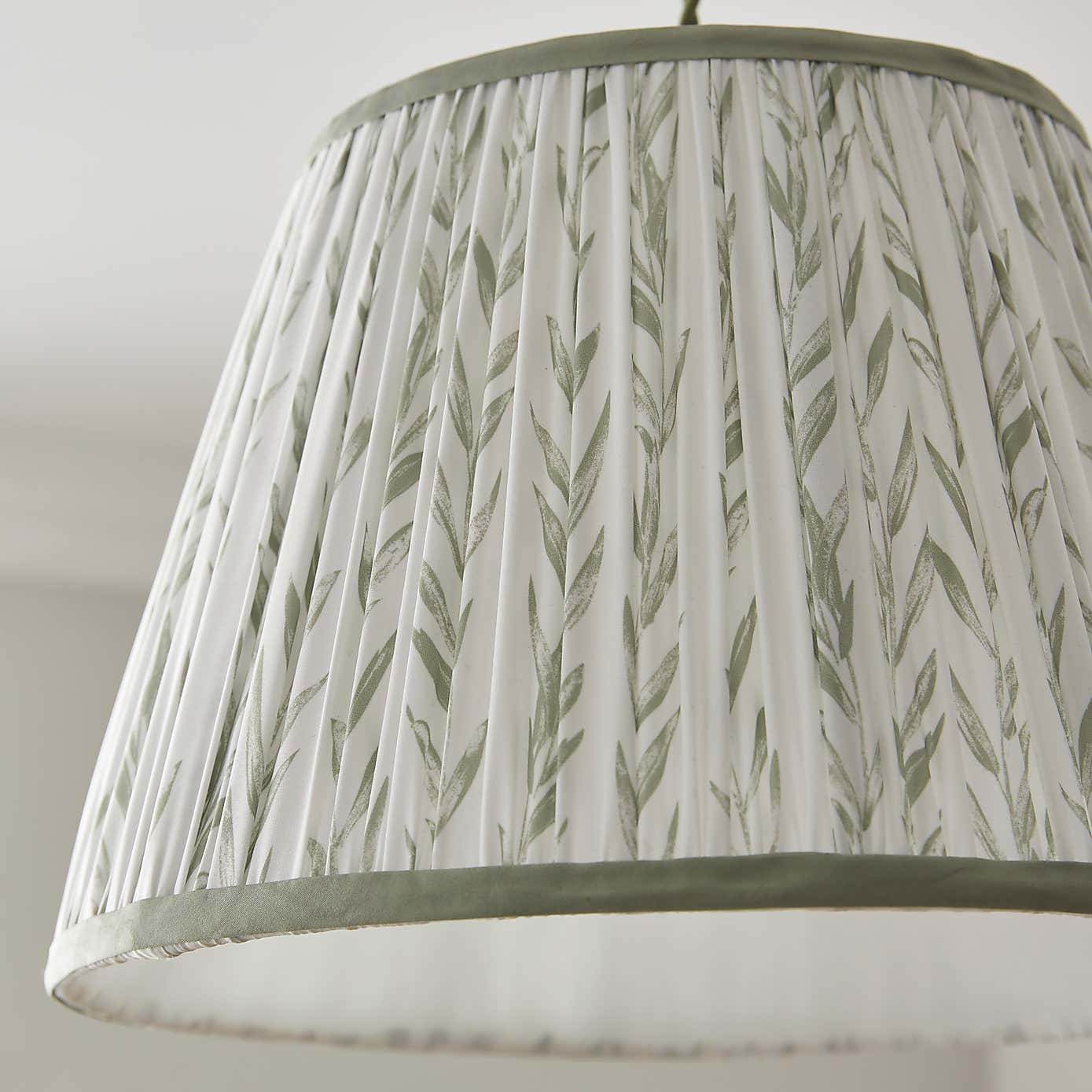 Fern Pleated Easy Fit Lamp Shade