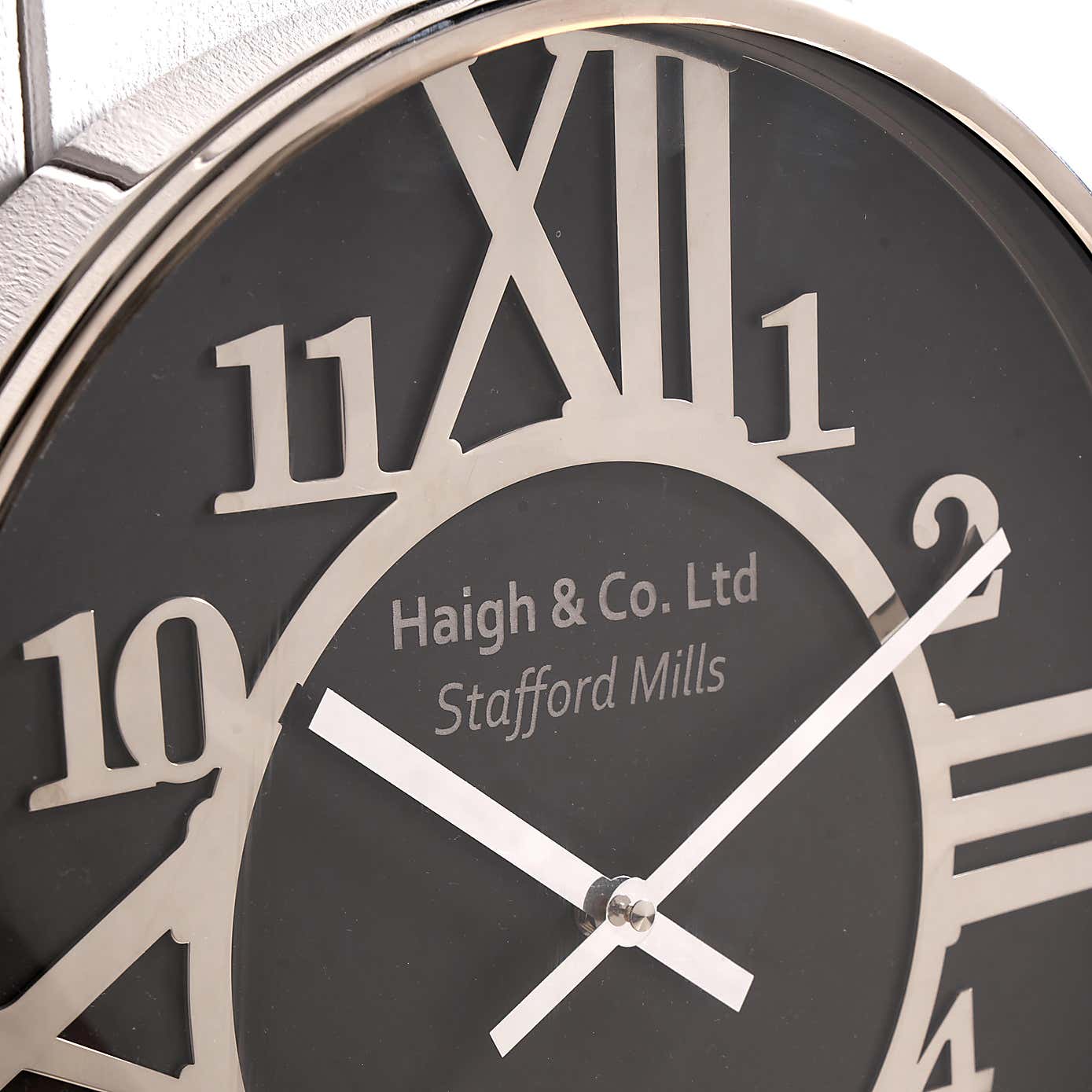 Feature Numerals Wall Clock