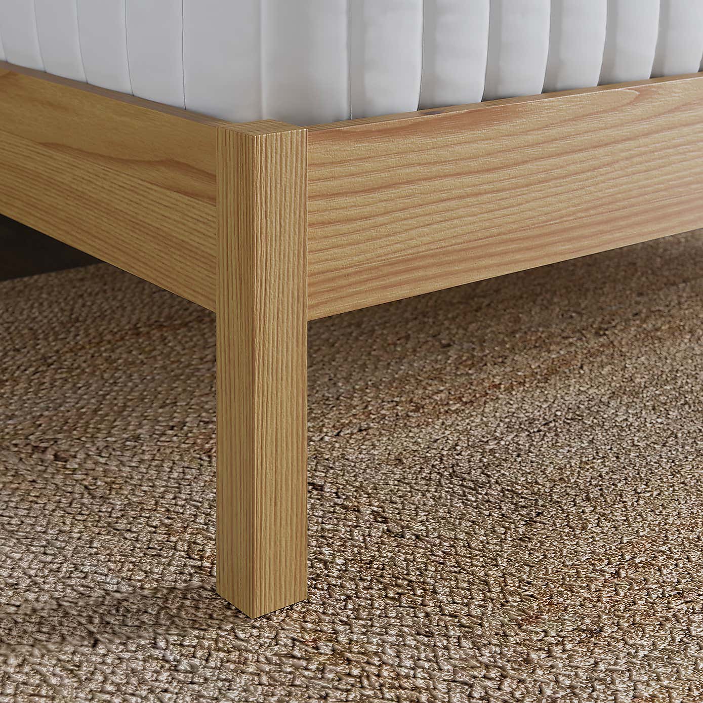 Sydney Pine Bed