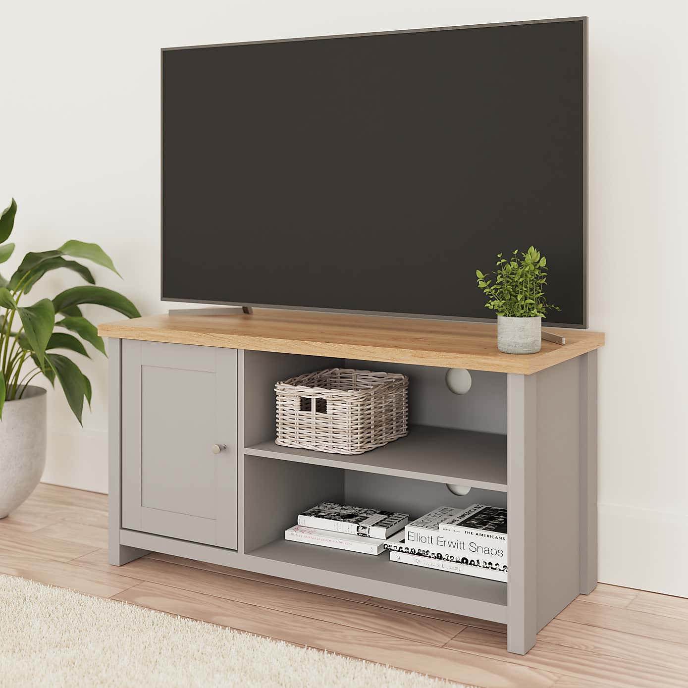 Lancaster TV Cabinet Small
