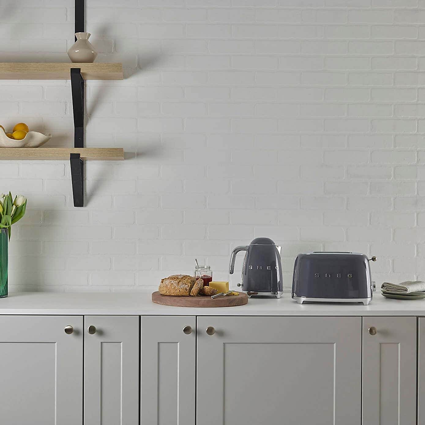 SMEG Retro Electric Kettle