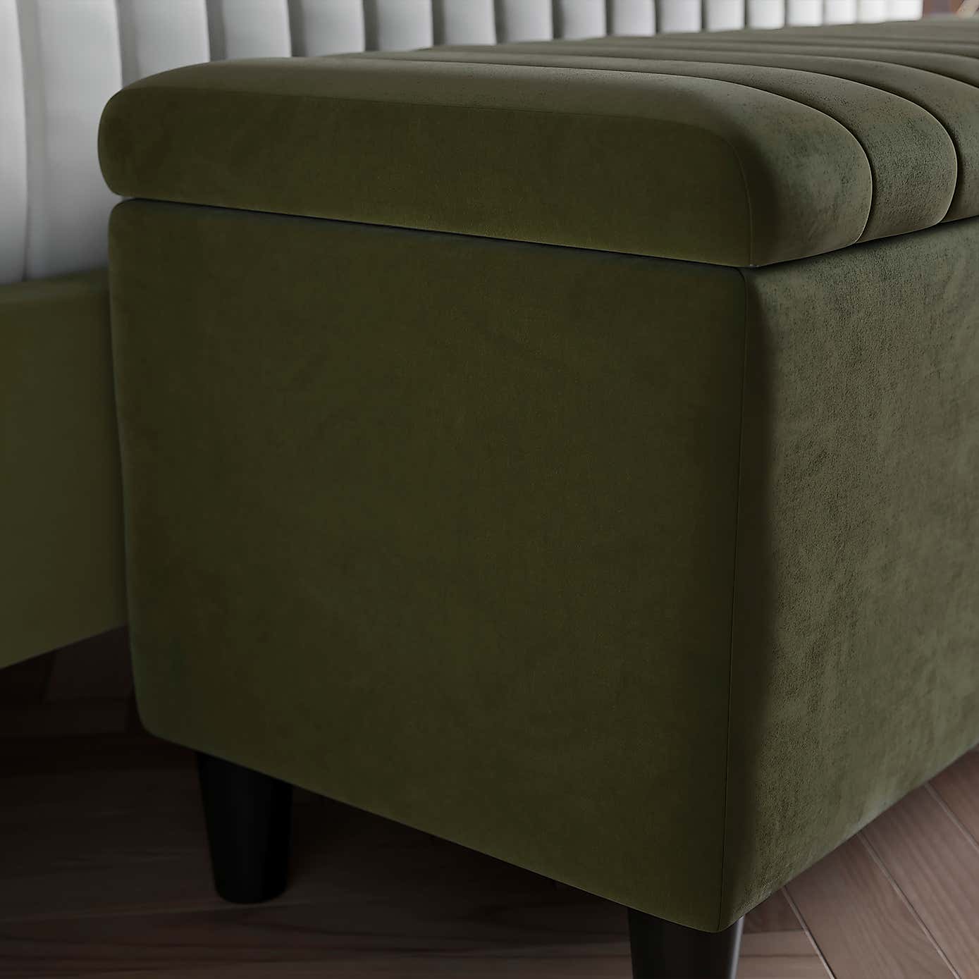 Alara Velvet Ottoman Box