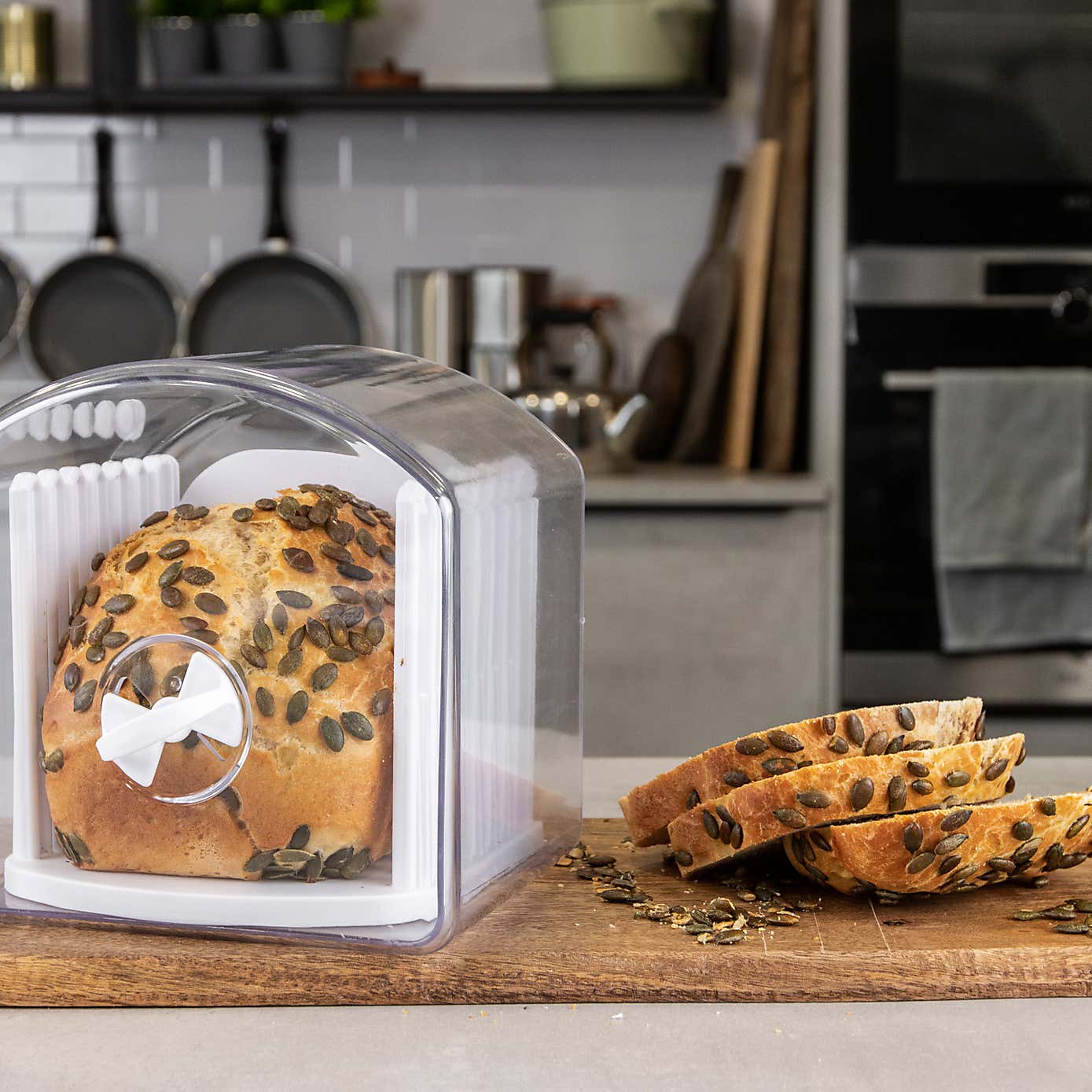 KitchenCraft Expandable Plastic Bread Bin