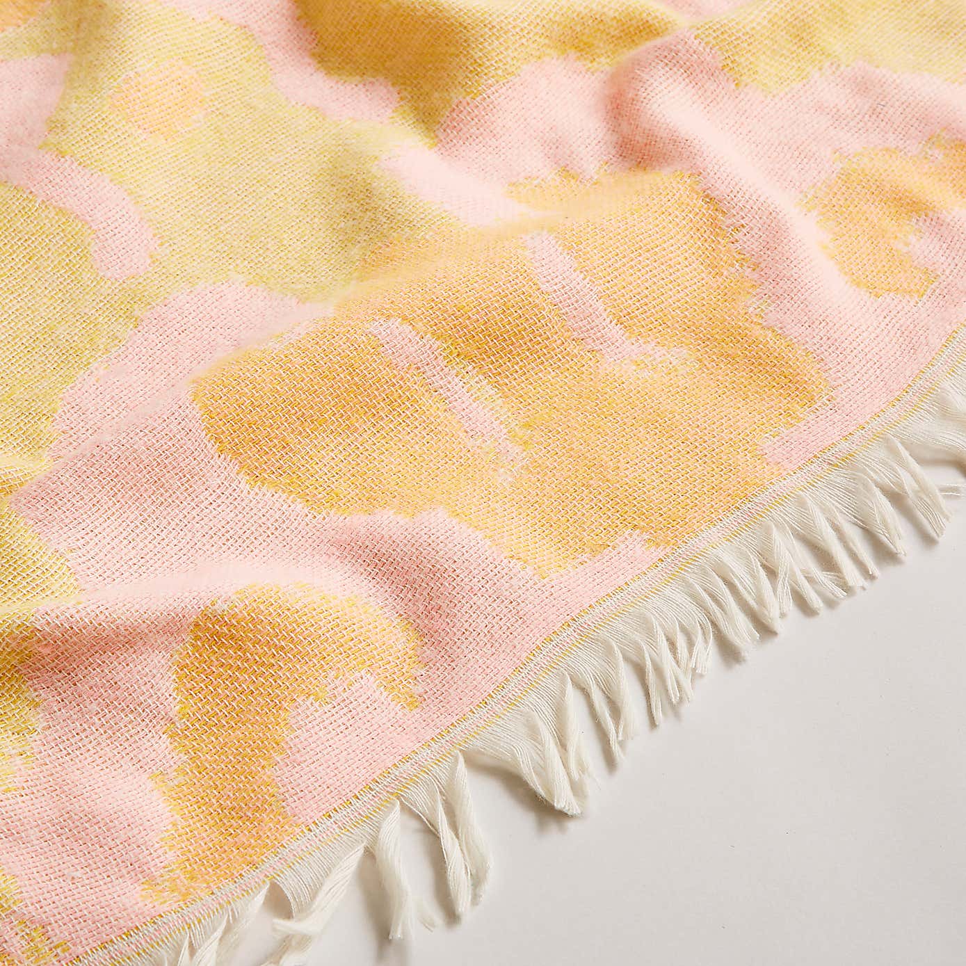 Ikat Jacquard Woven Throw 155x170