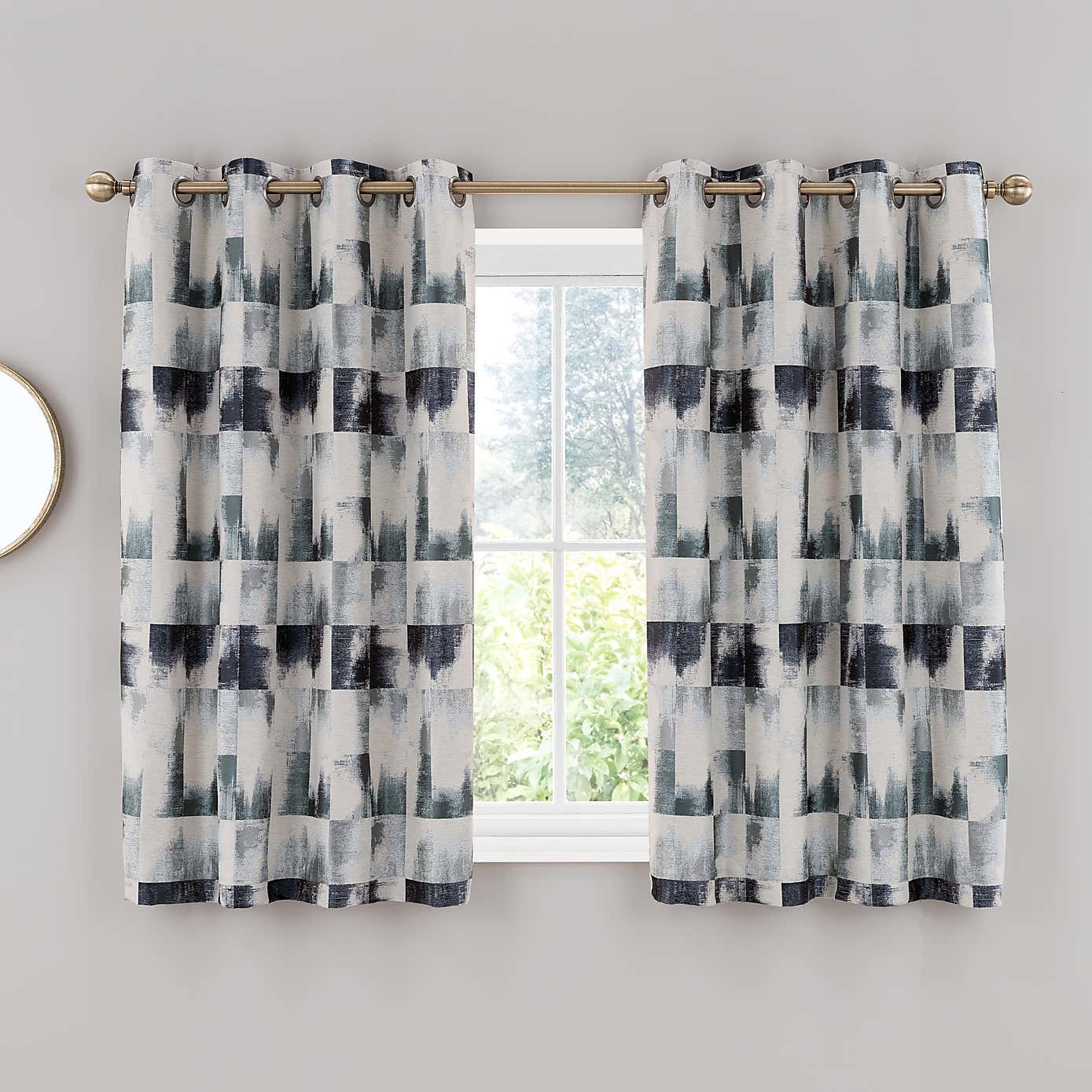Belgravia Eyelet Curtains