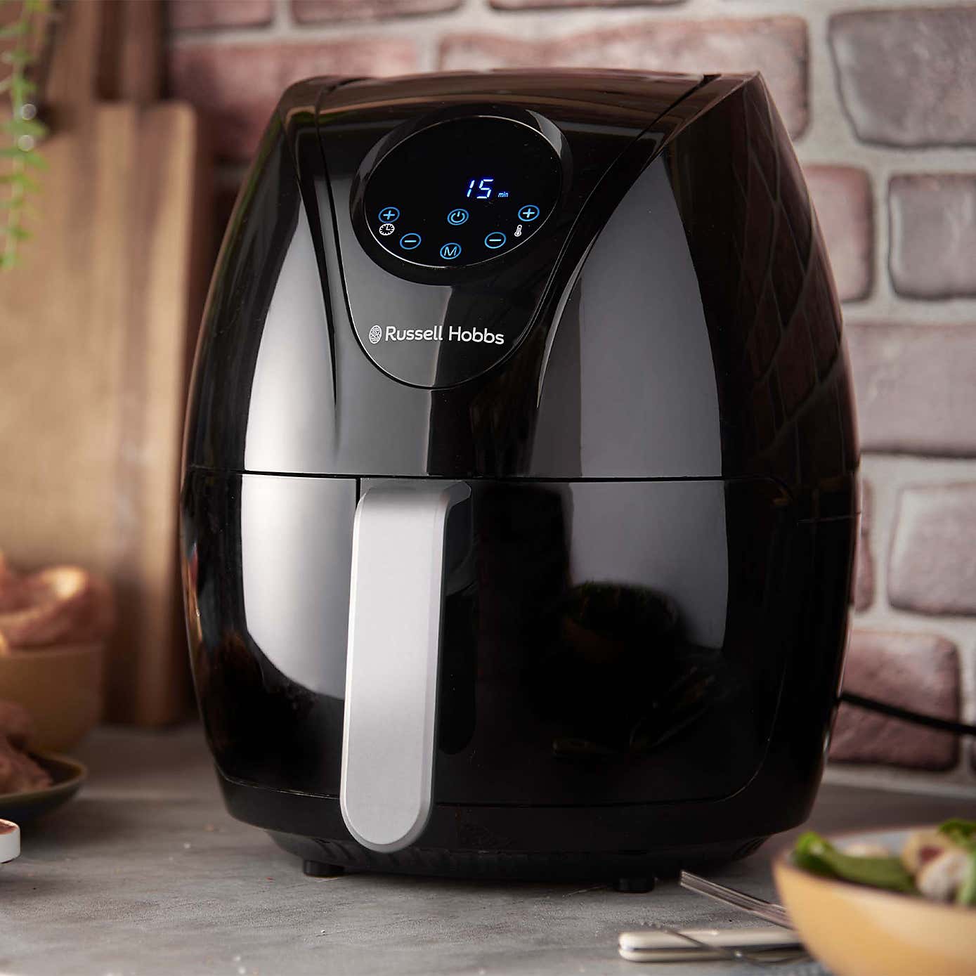 Russell Hobbs Essentials Black 3L Air Fryer