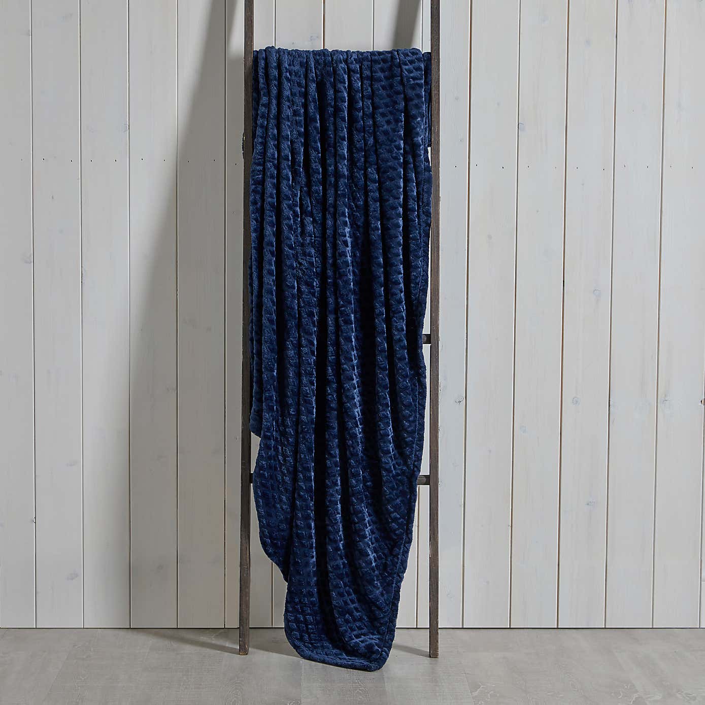Willow Recycled 130cm x 180cm Throw