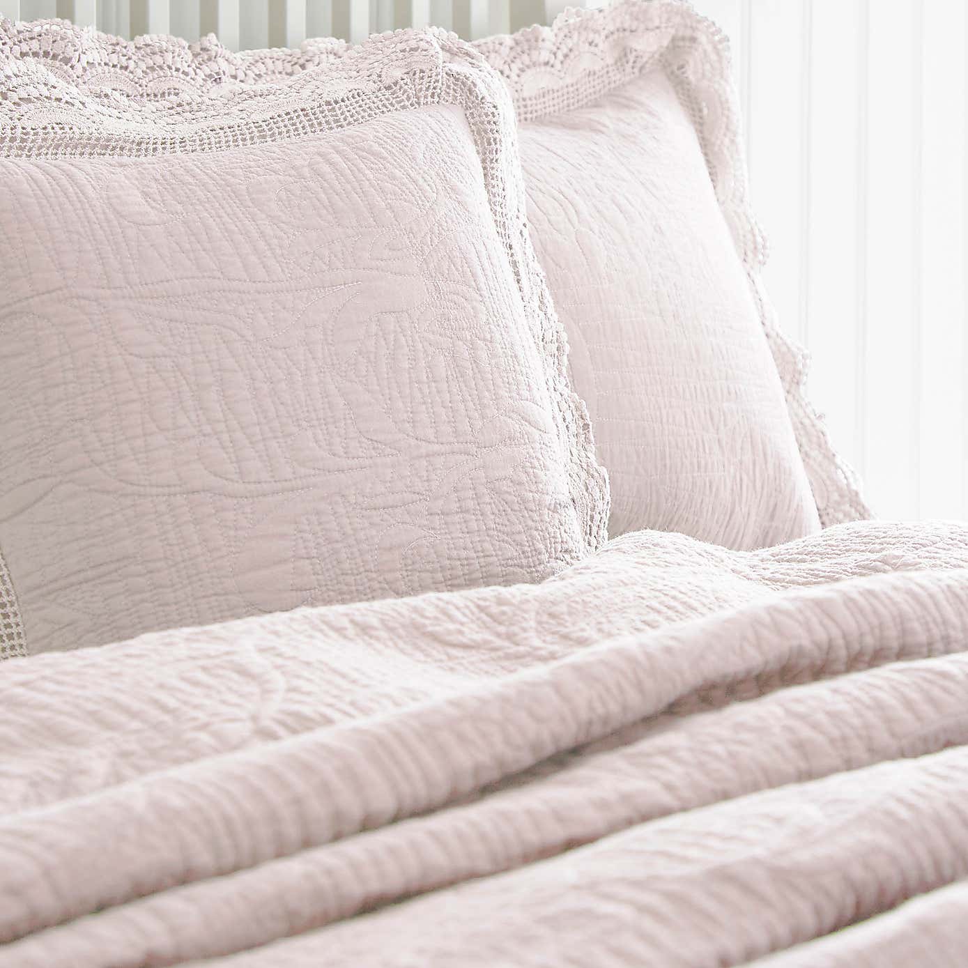 Lace Edge Blush Pillow Sham