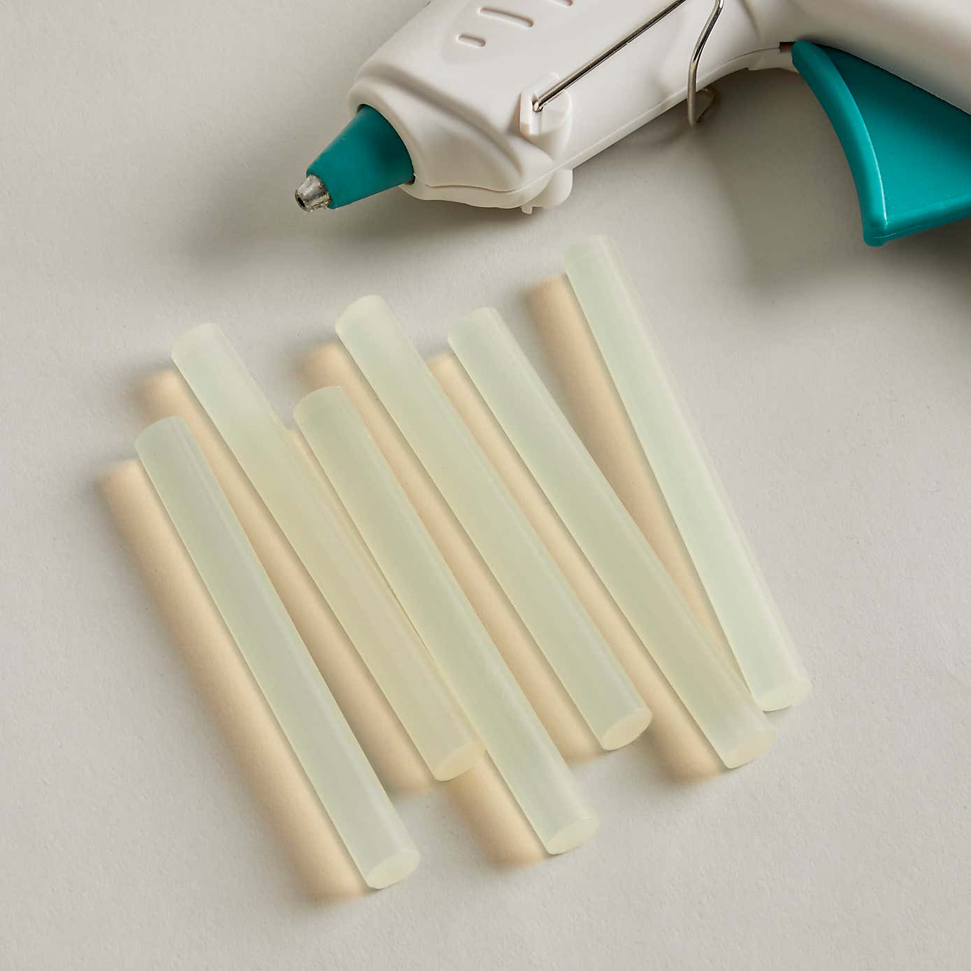 Pack of 6 Glue Sticks
