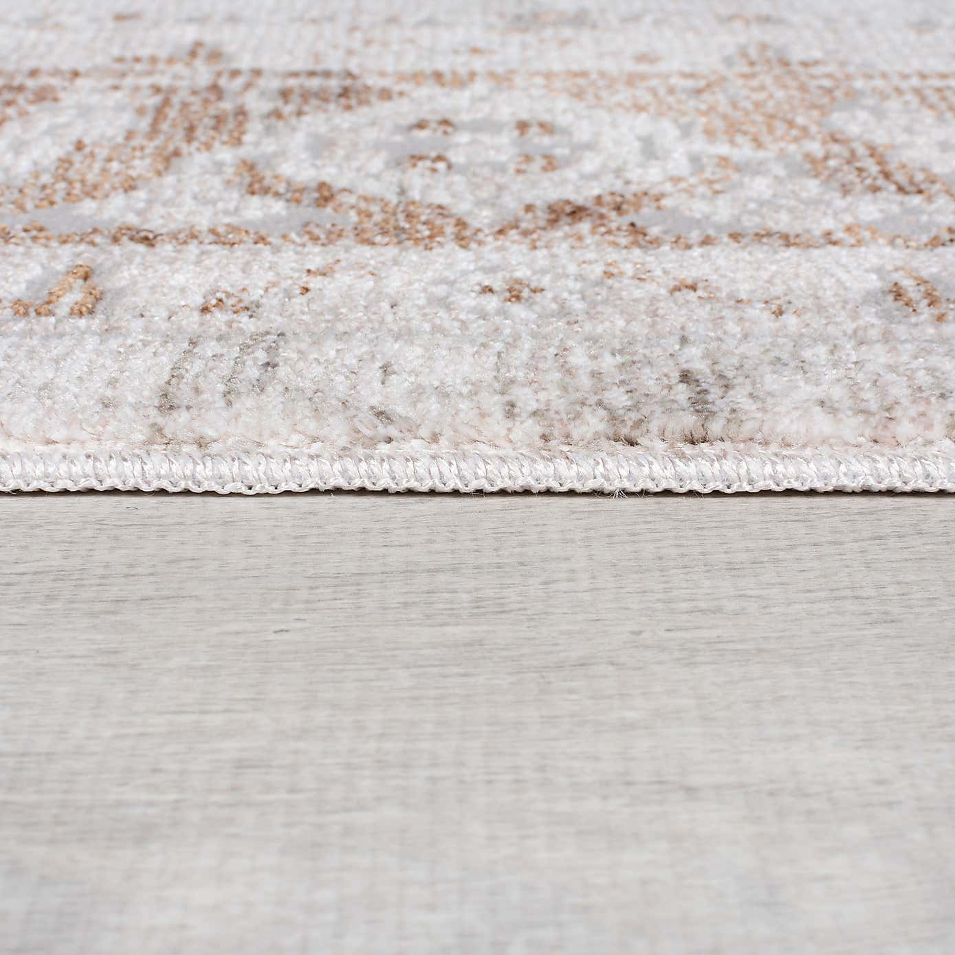 Dahria Traditional Runner