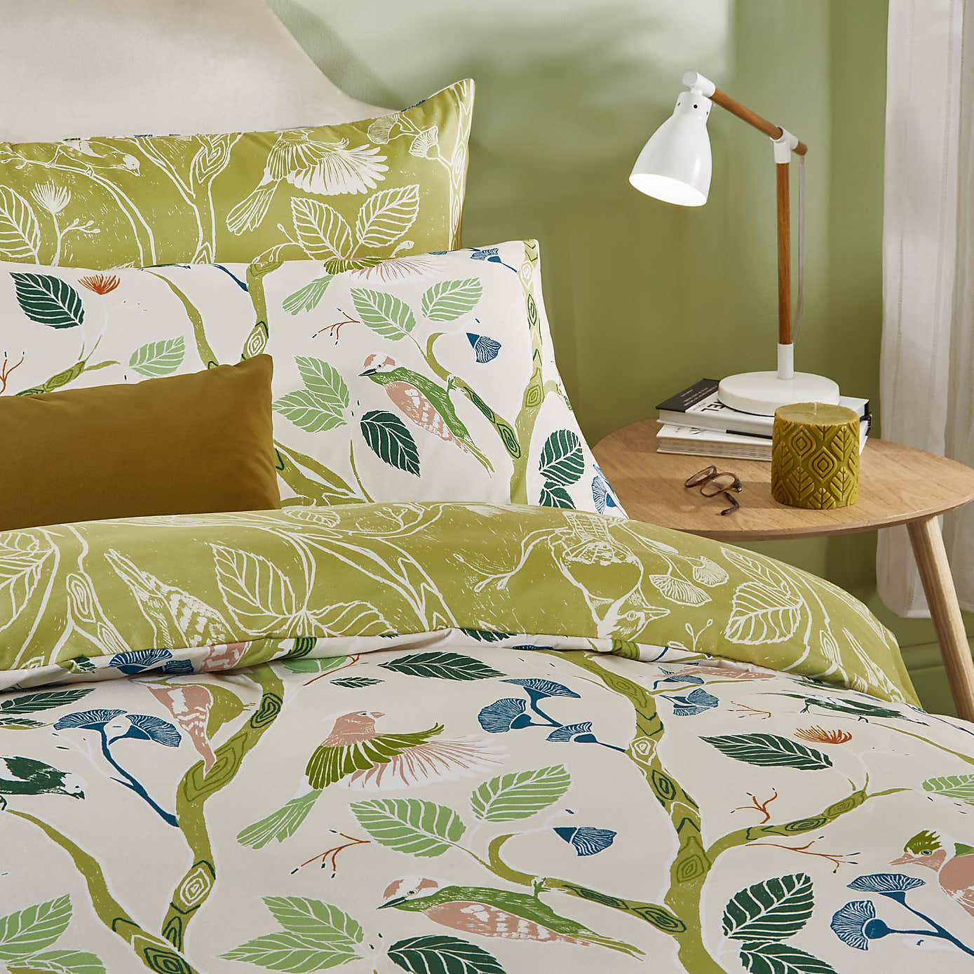 Duvet Day Woodlow Reversible Duvet Cover & Pillowcase Set