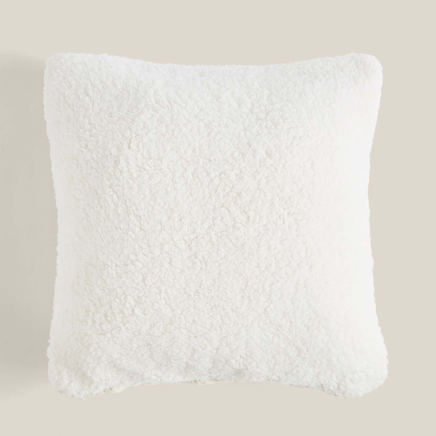 Cable Knit Square Cushion