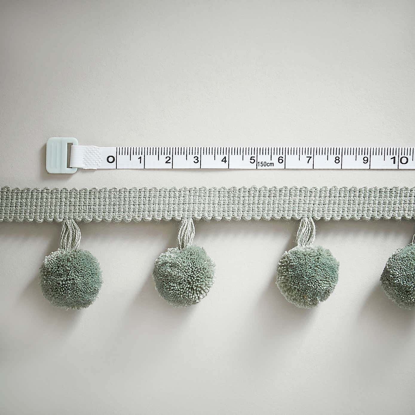 Large Pompom Trim