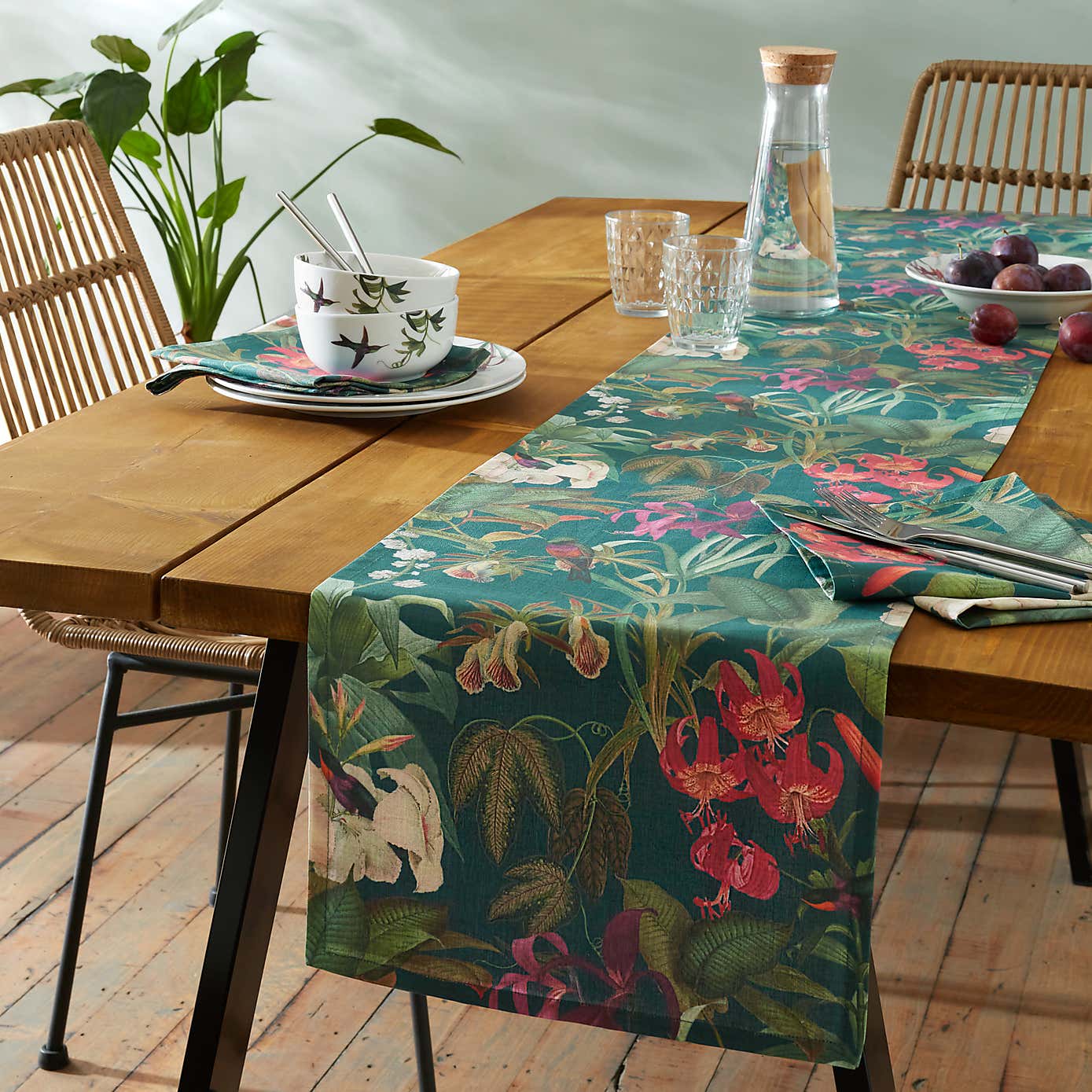 Botanical Bird Table Runner