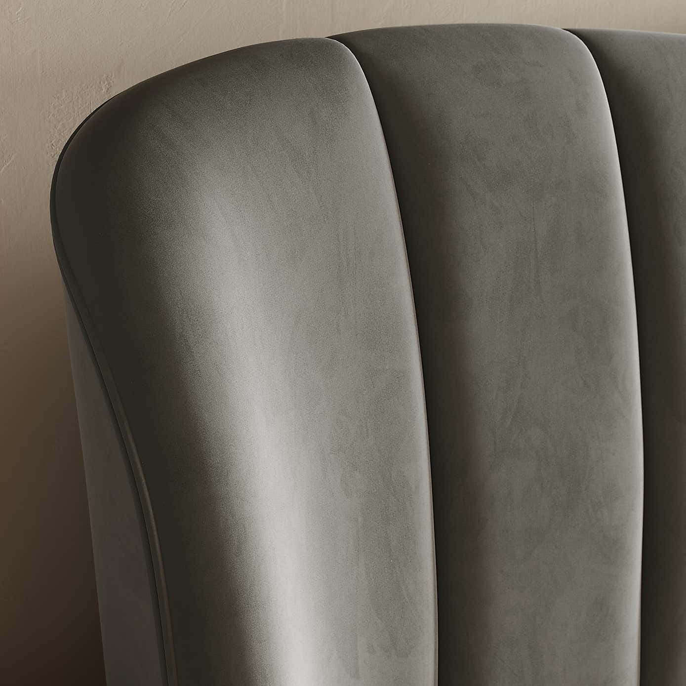 Curve Pleated Velvet Bed