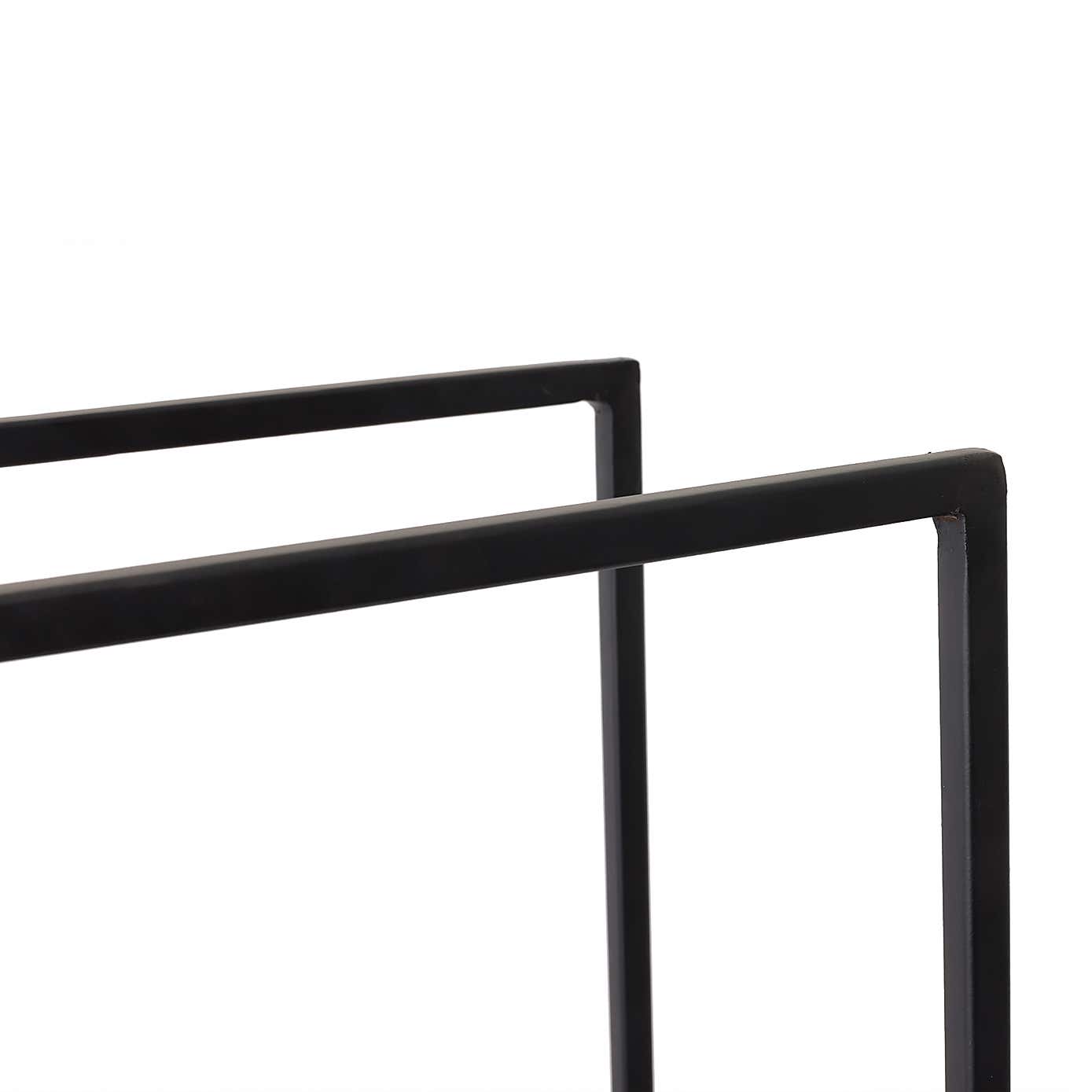 Snug - Fireside Dogwood Iron Firewood Hold