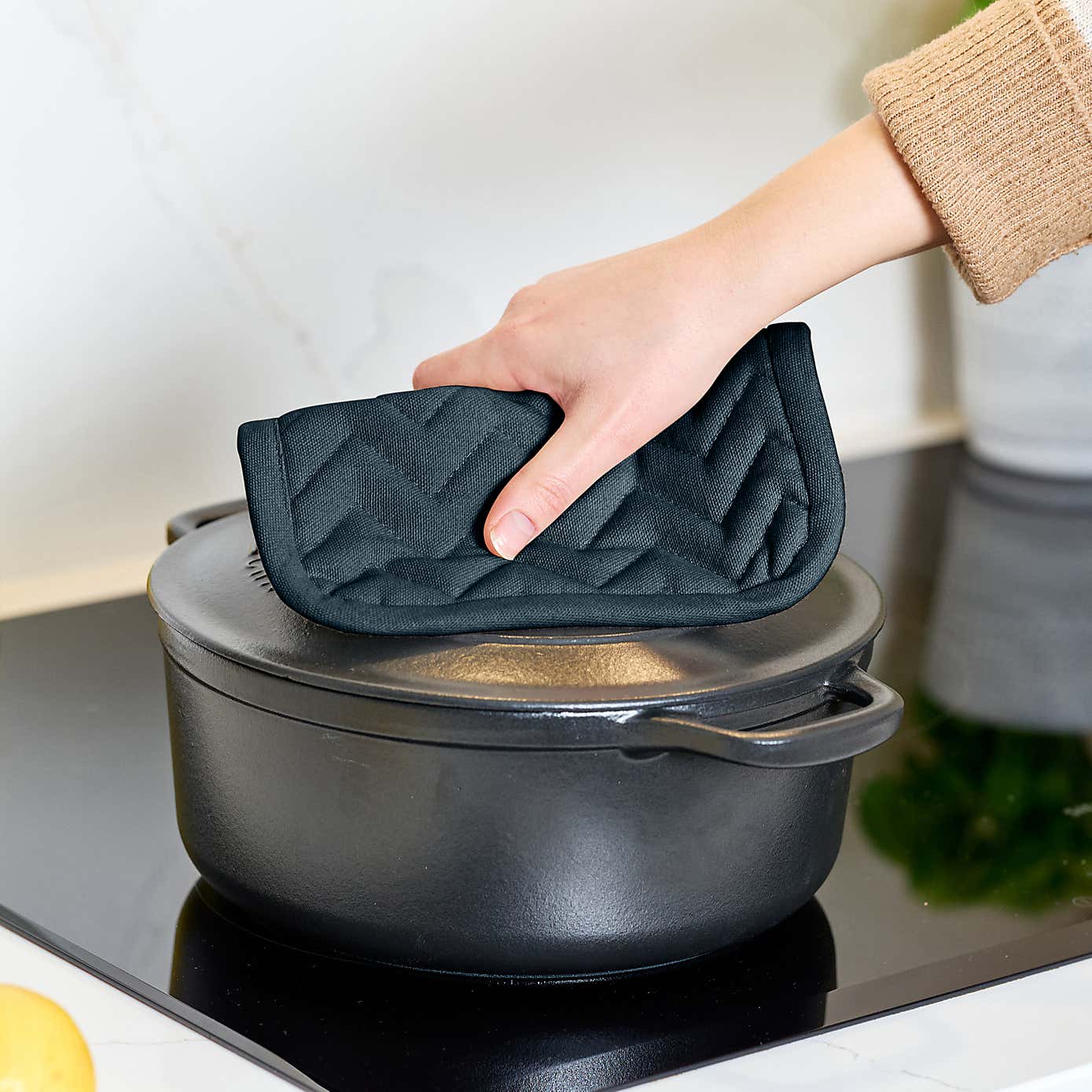 Dexam Set of 2 Love Colour Pot Holders