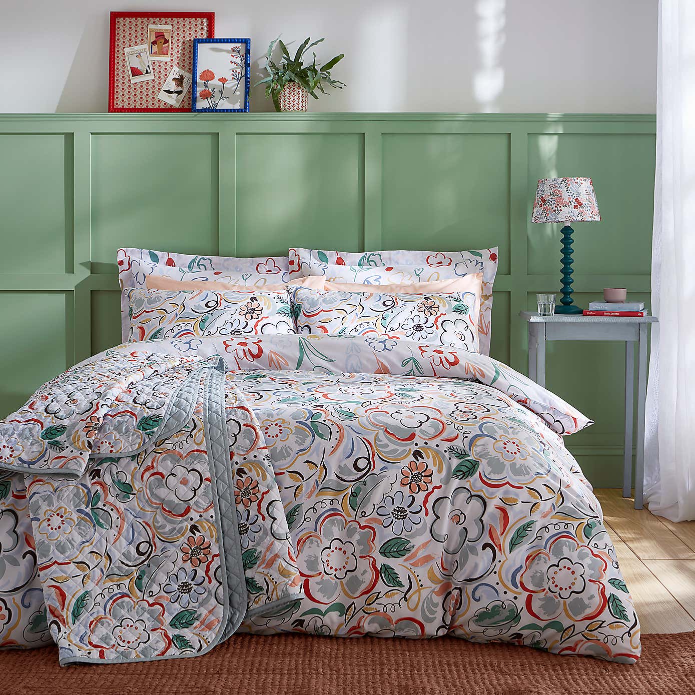 Heart and Soul Ayva Floral Duvet Cover & Pillowcase Set