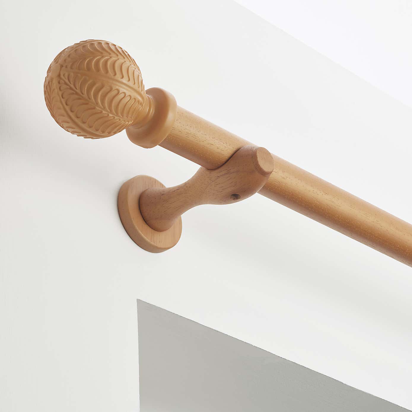 Pretty Boho 28mm Fixed Wooden Curtain Pole