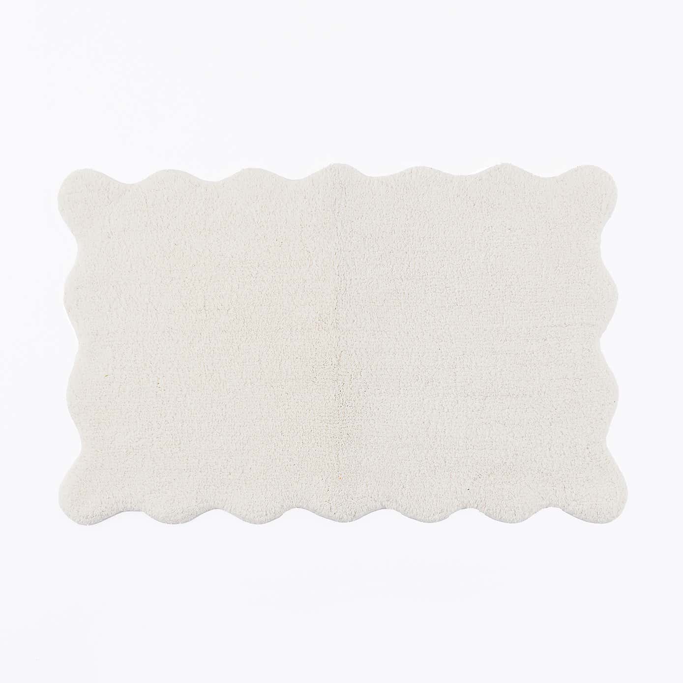 Scalloped Bath Mat