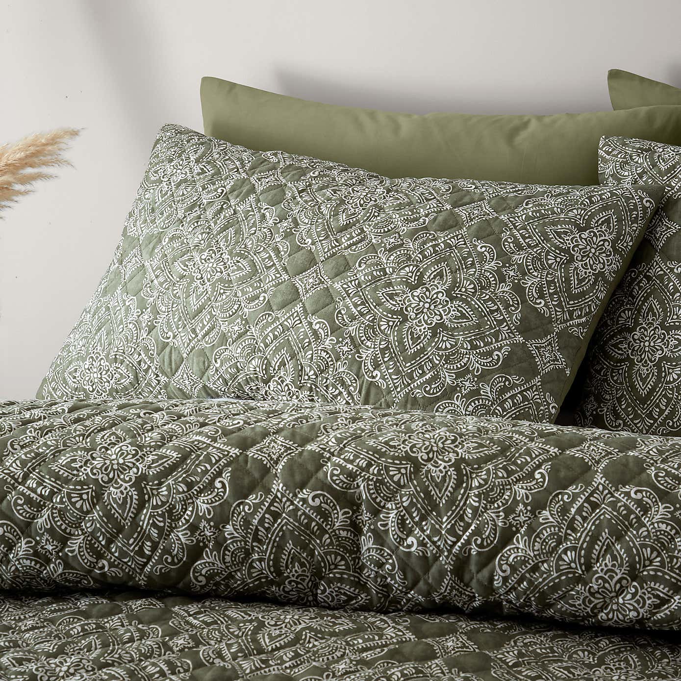 Edie Duvet Cover & Pillowcase Set