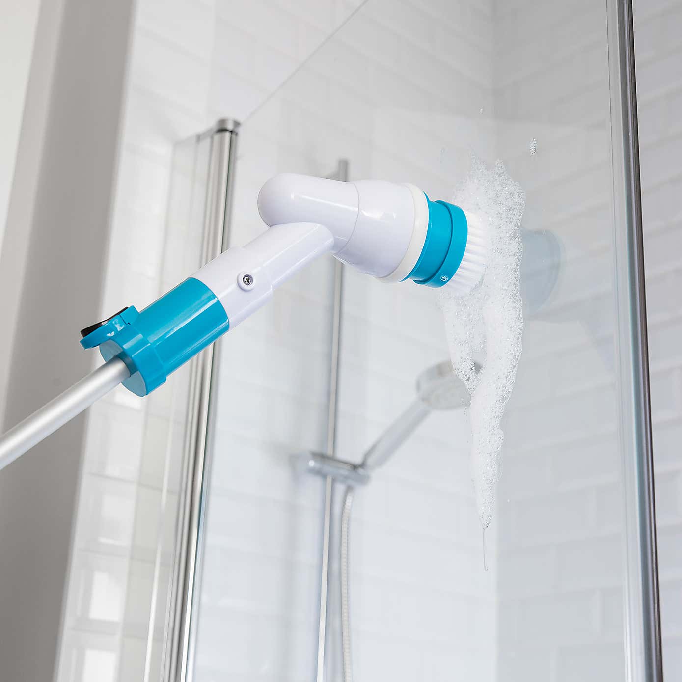 Hurricane Spin Scrubber