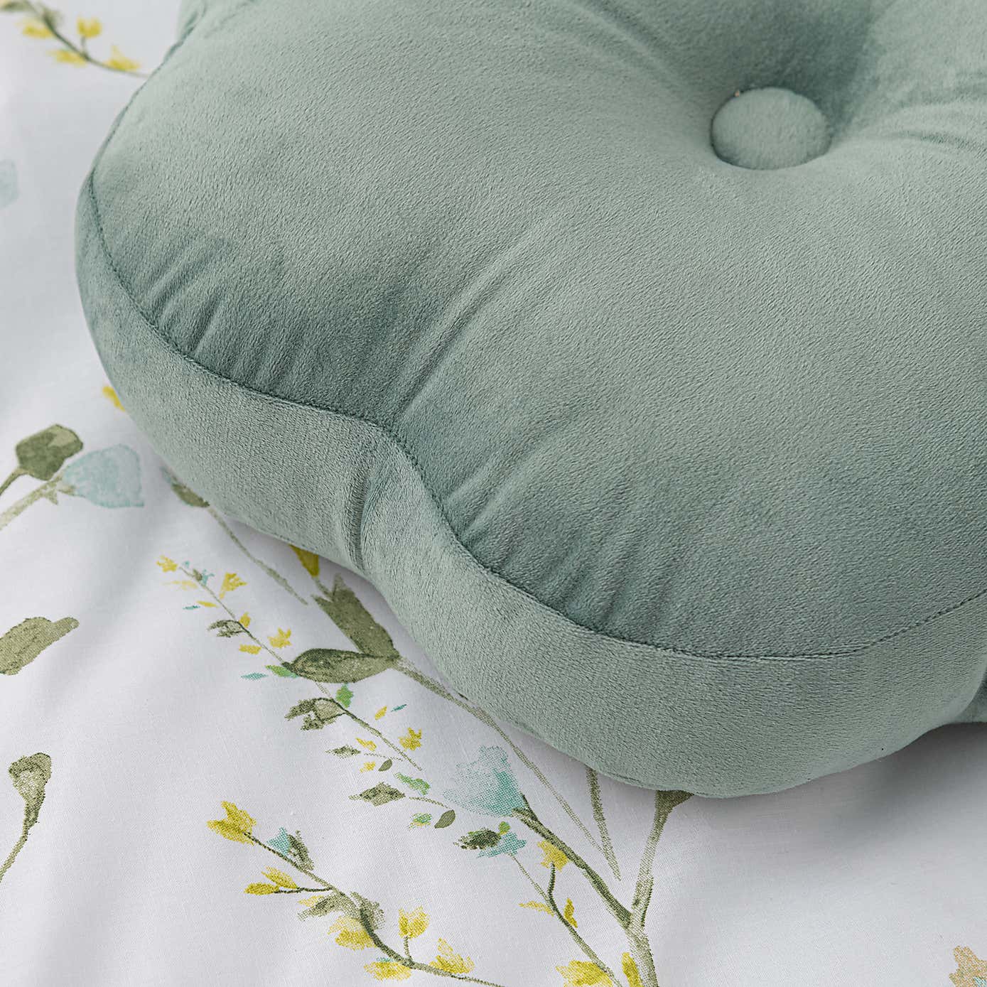 Flower Velvet Cushion