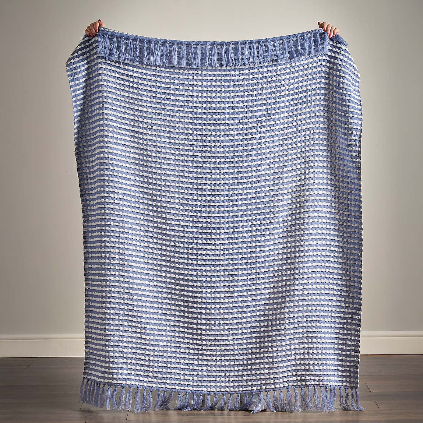 Catherine Lansfield Stab Stitch Throw 125cm x 150cm